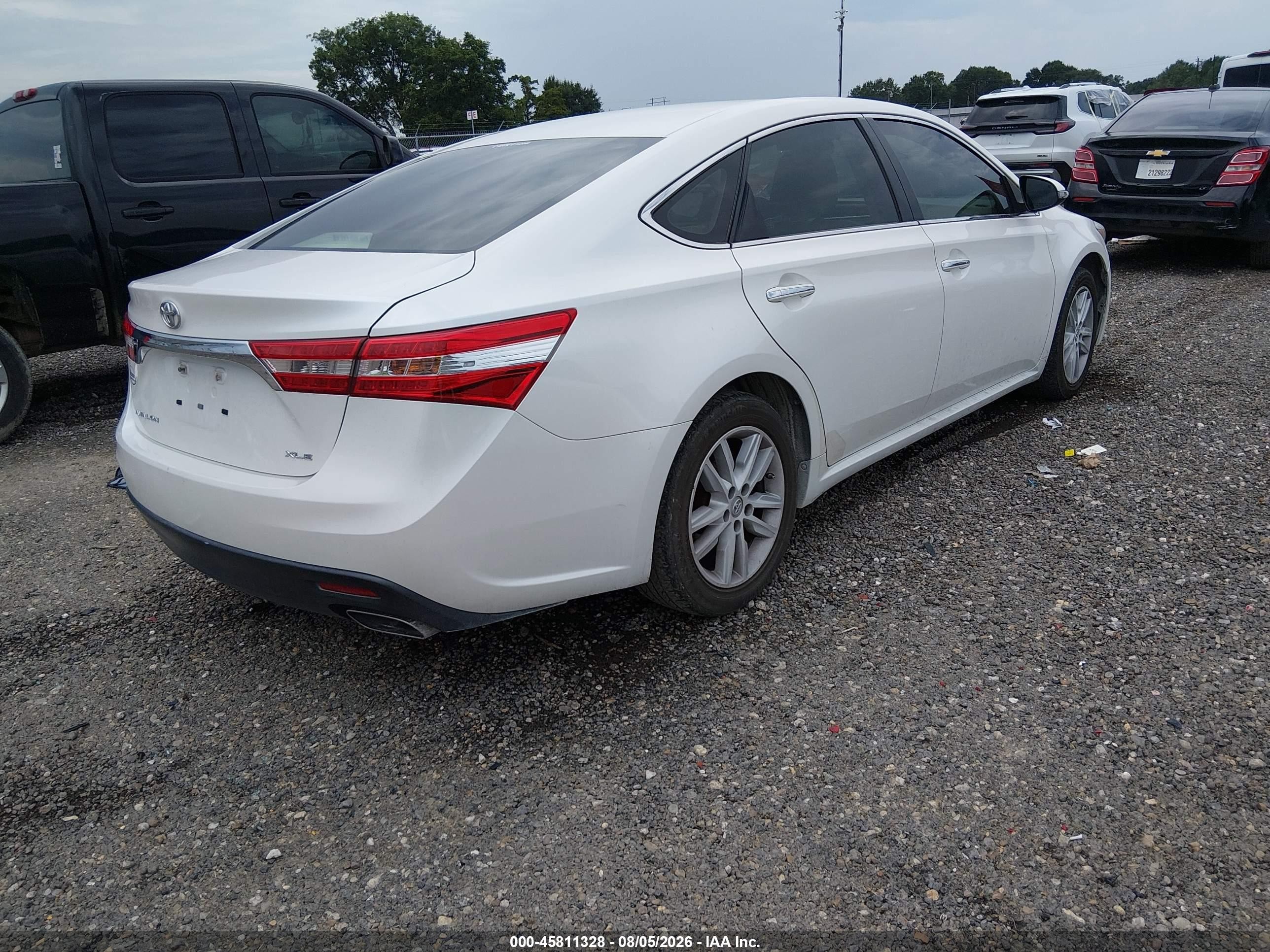 2013 Toyota Avalon Xle Белый vin: 4T1BK1EB3DU038478