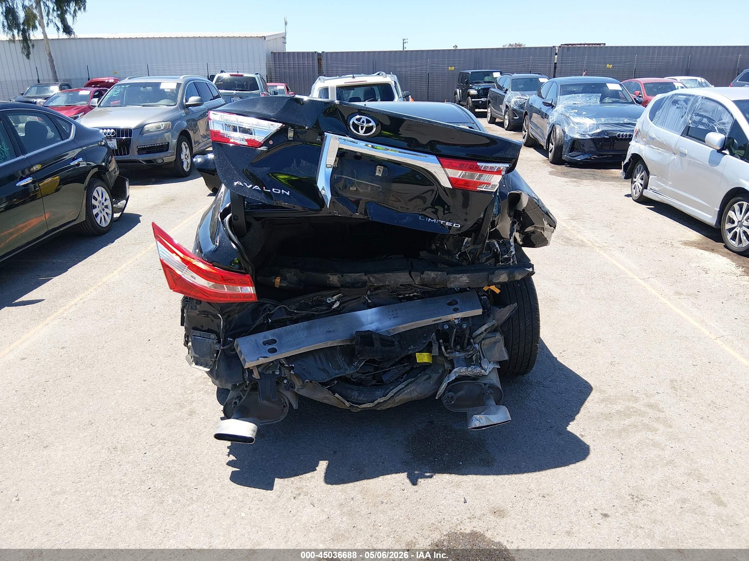 2013 Toyota Avalon Limited Черный vin: 4T1BK1EB3DU052929