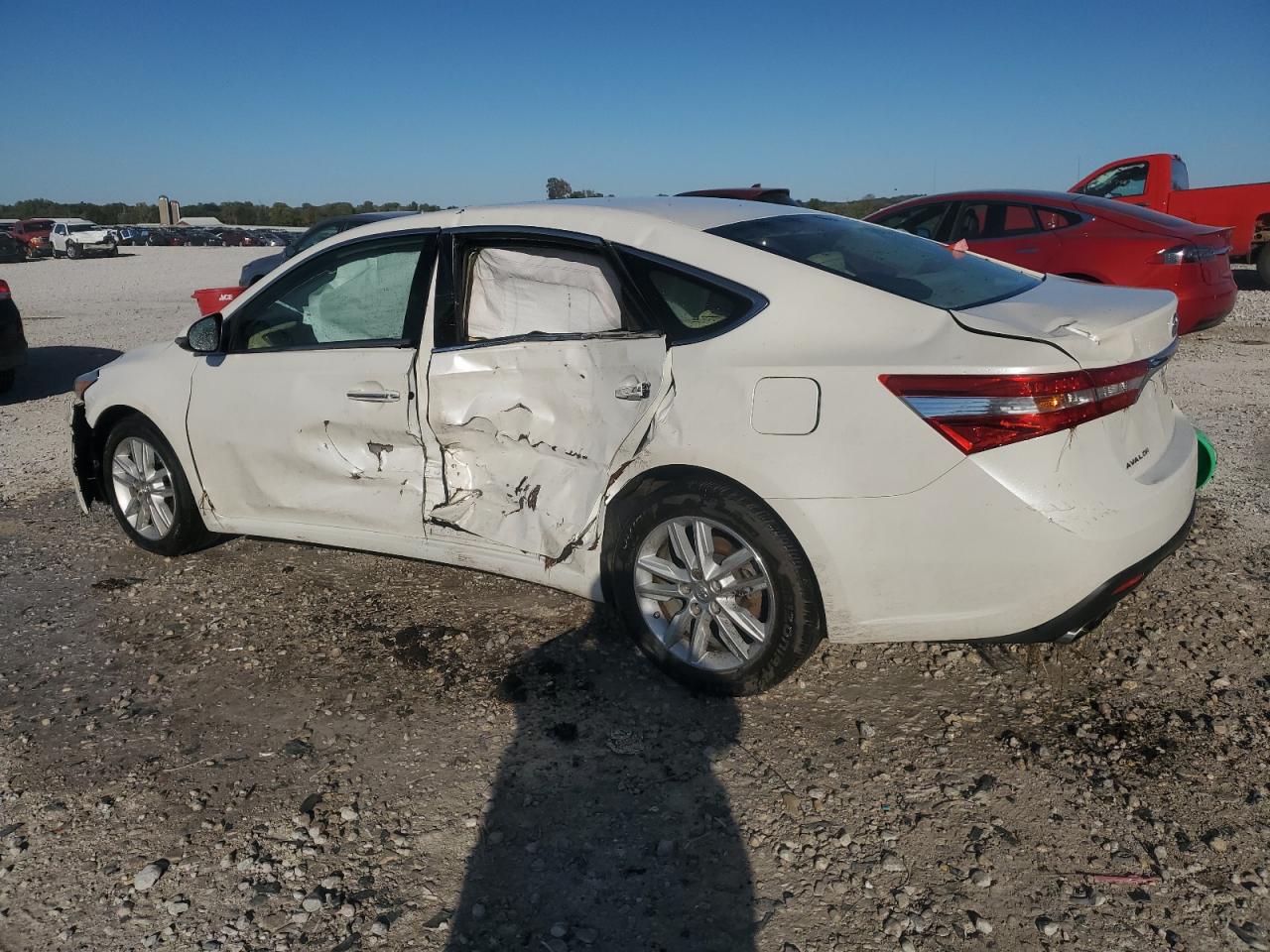 2013 Toyota Avalon Base White vin: 4T1BK1EB3DU074929