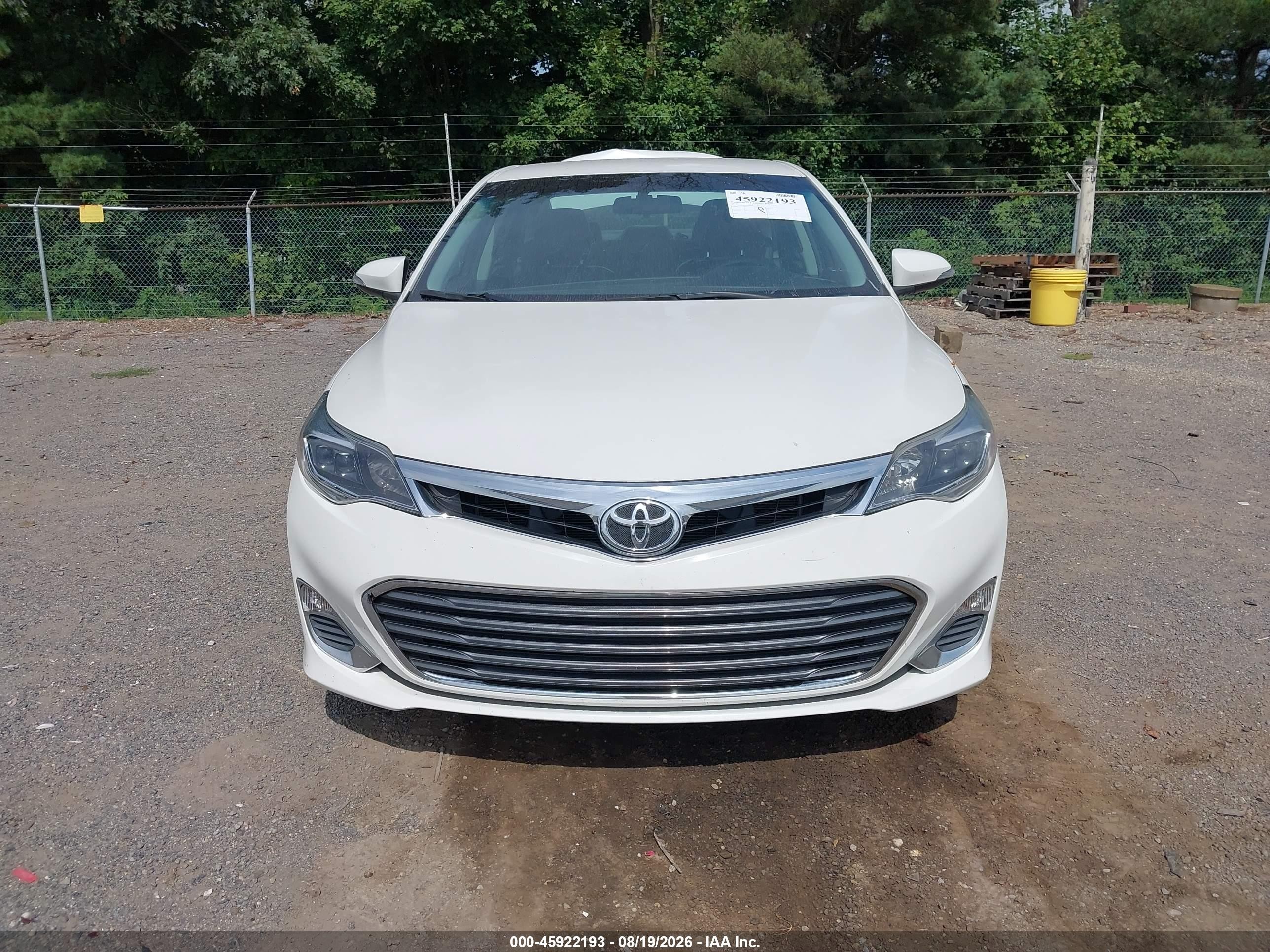 2014 Toyota Avalon Xle White vin: 4T1BK1EB3EU079646