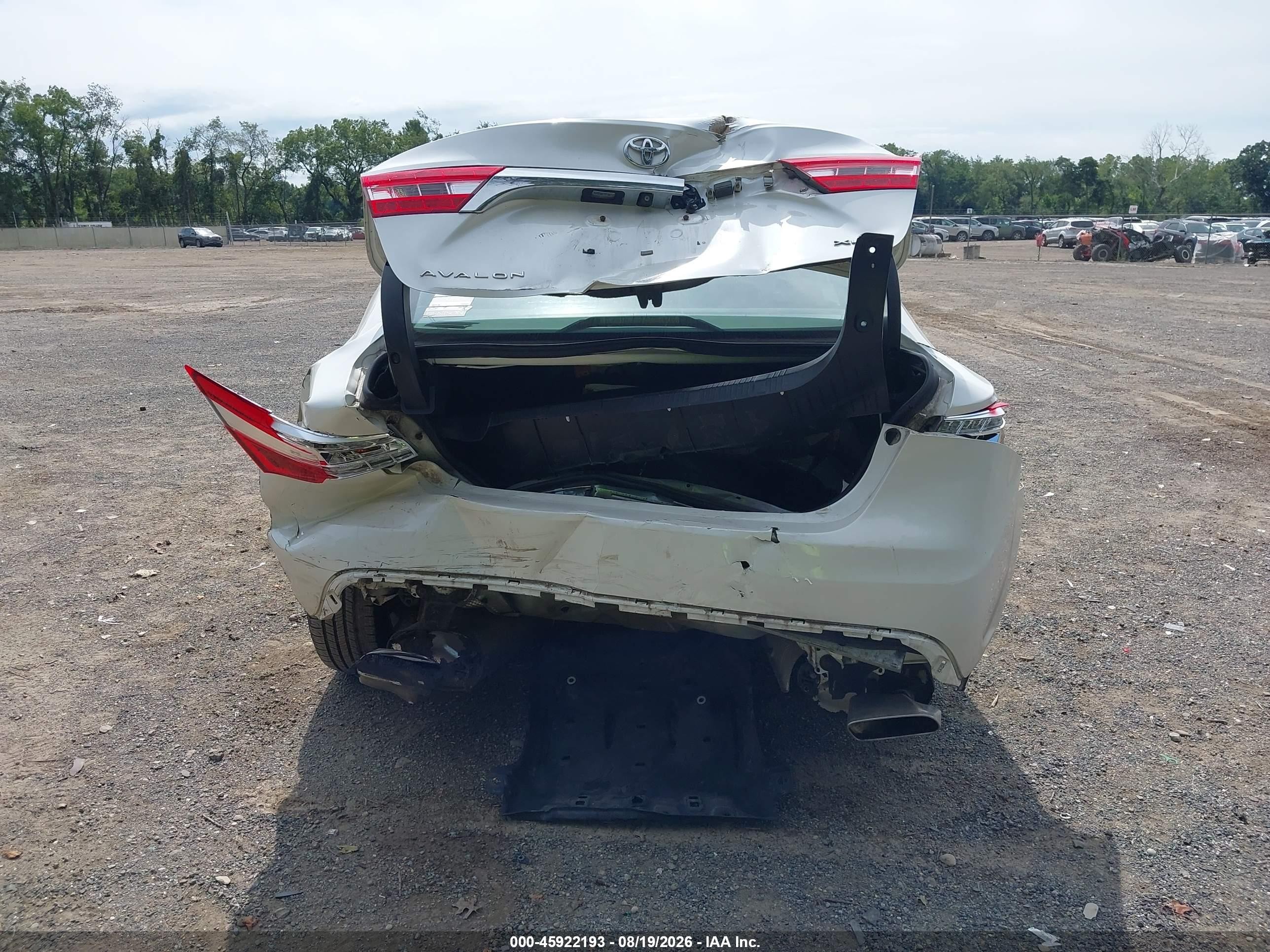 2014 Toyota Avalon Xle White vin: 4T1BK1EB3EU079646