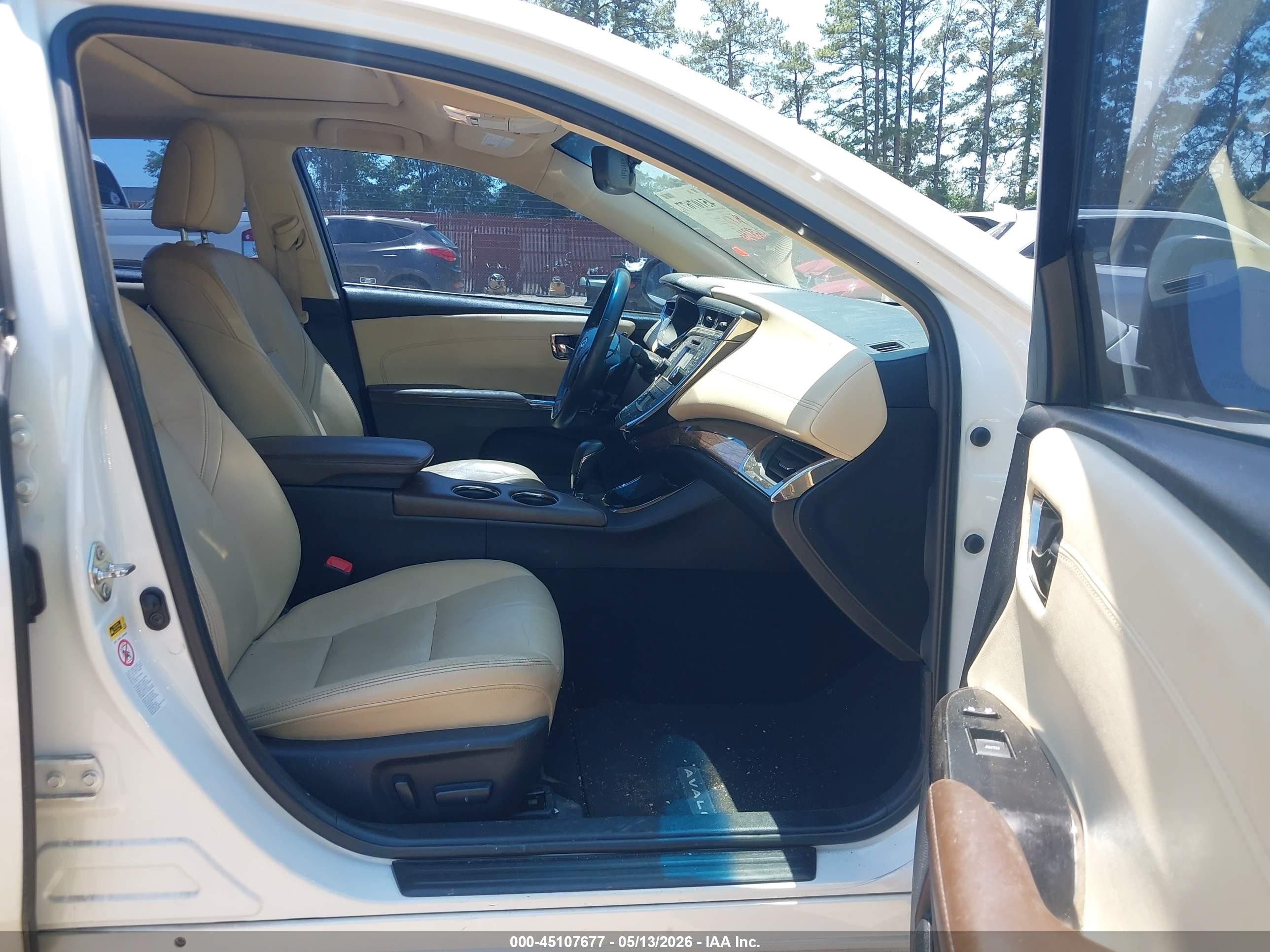 2014 Toyota Avalon Xle Touring White vin: 4T1BK1EB3EU117036