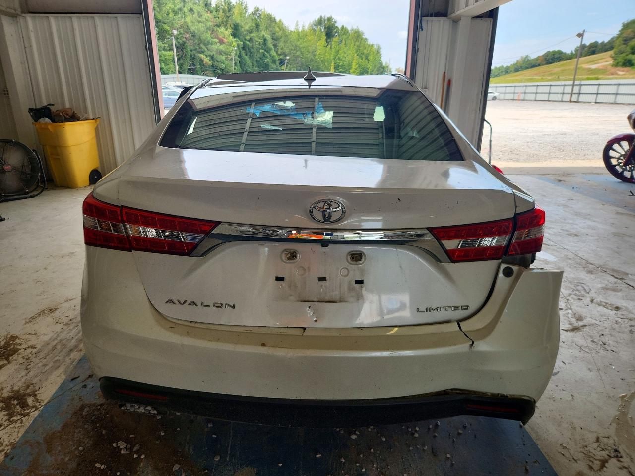 2014 Toyota Avalon Limited White vin: 4T1BK1EB3EU134807