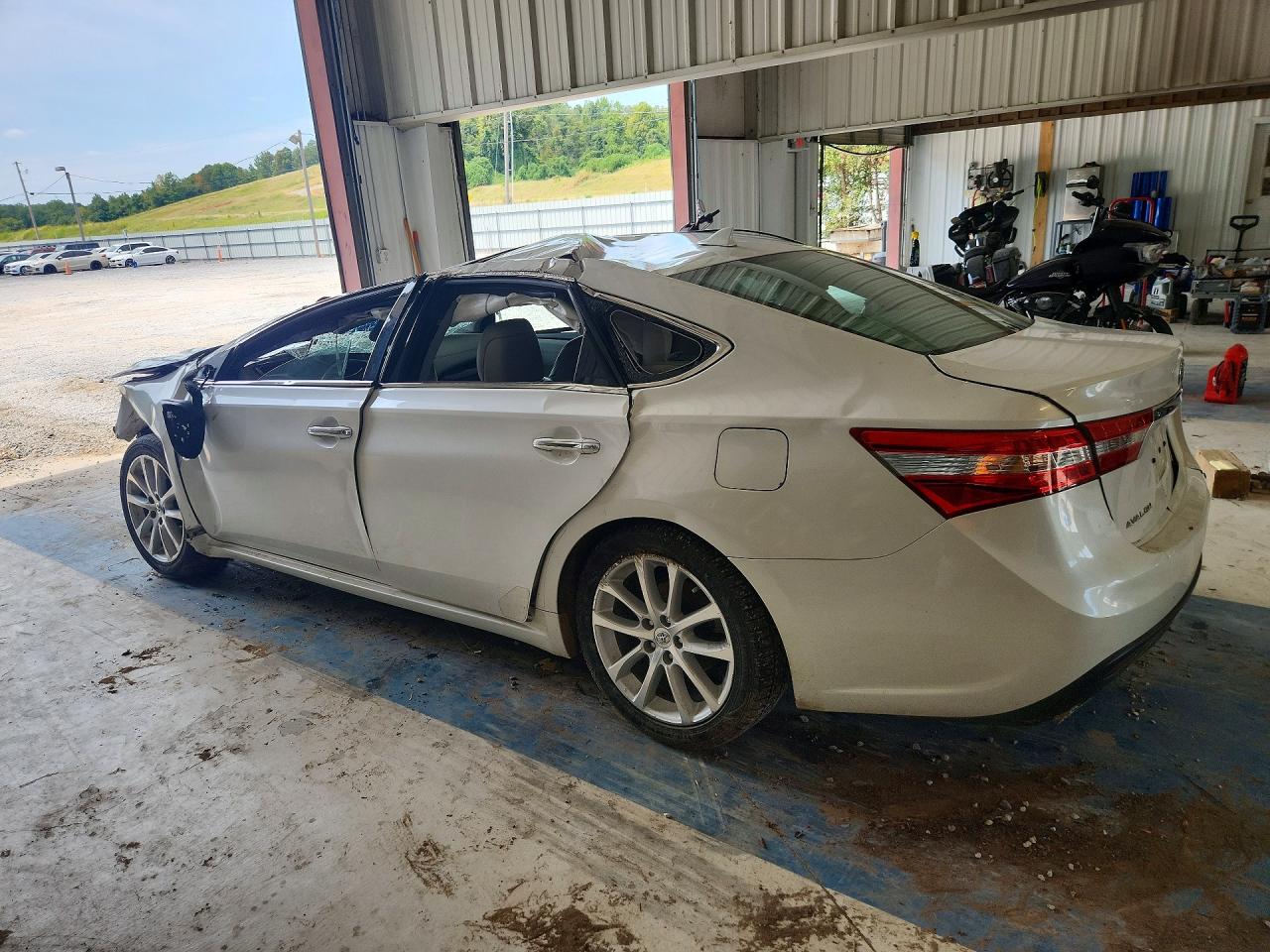 2014 Toyota Avalon Limited White vin: 4T1BK1EB3EU134807