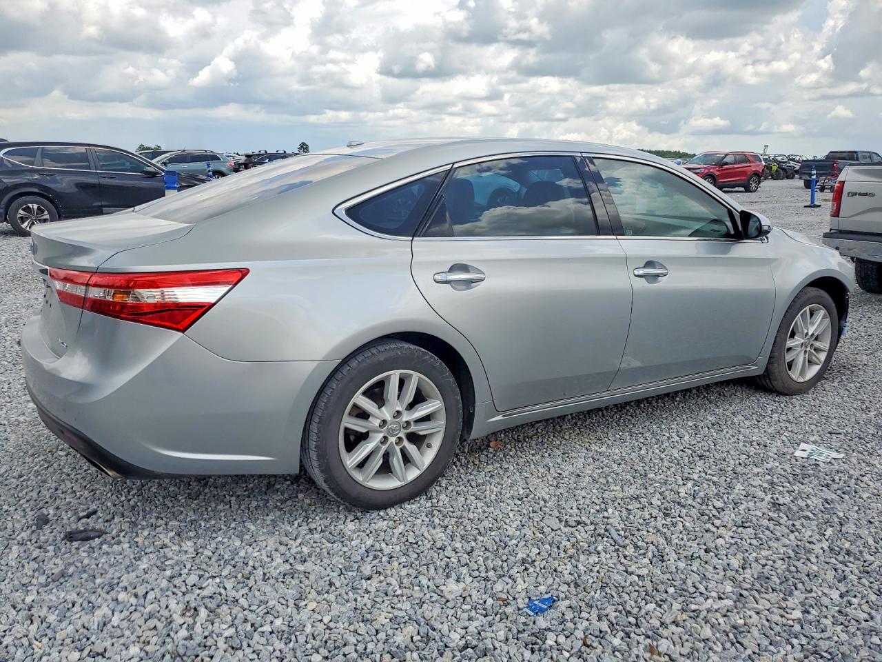2015 Toyota Avalon Xle Silver vin: 4T1BK1EB3FU141077