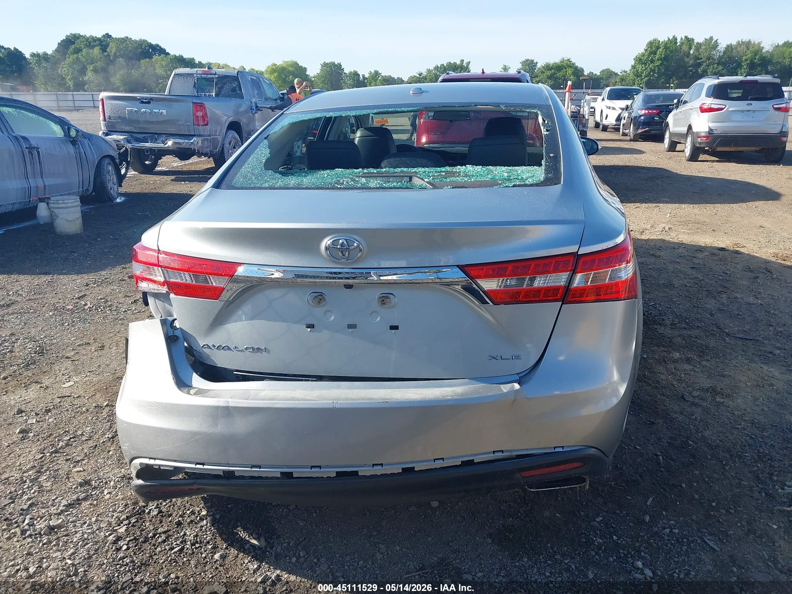 2015 Toyota Avalon Xle Silver vin: 4T1BK1EB3FU148336