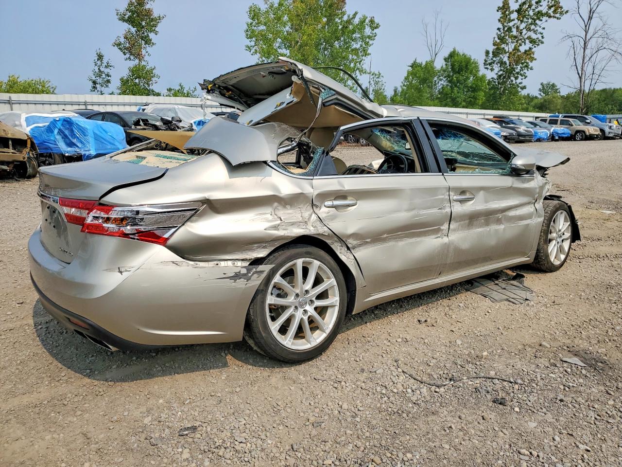 2015 Toyota Avalon Limited Cream vin: 4T1BK1EB3FU150281