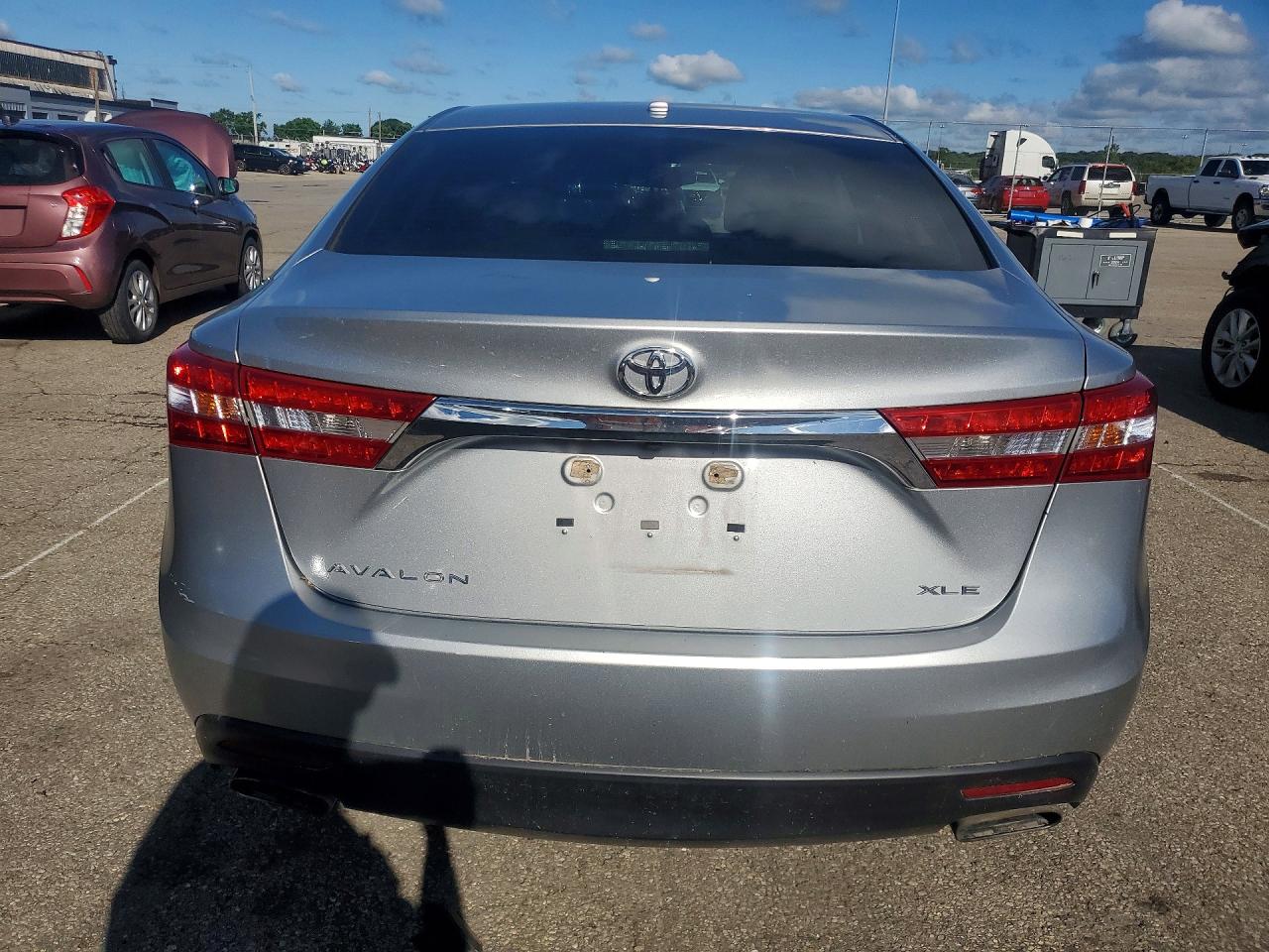 2015 Toyota Avalon Xle Premium Silver vin: 4T1BK1EB3FU155660