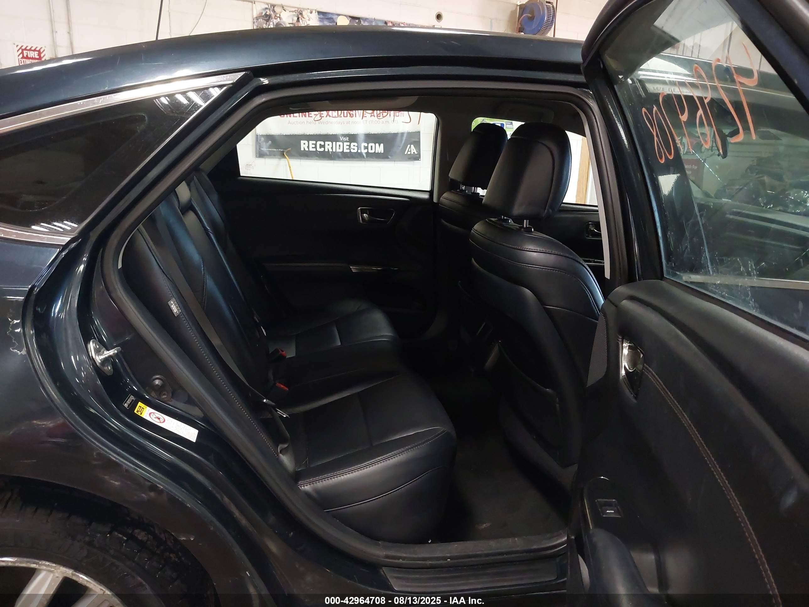 2015 Toyota Avalon Xle Blue vin: 4T1BK1EB3FU166254