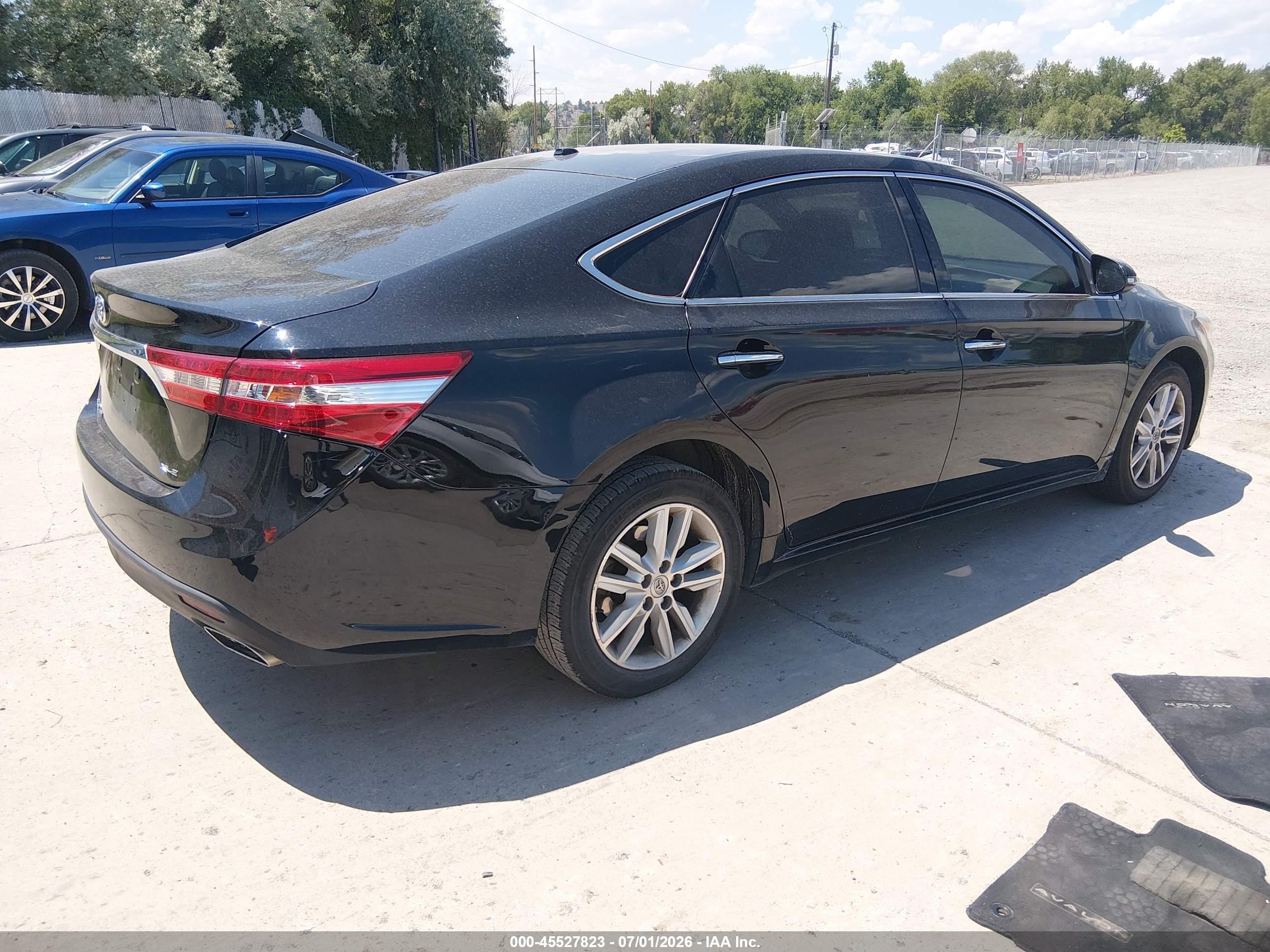 2015 Toyota Avalon Xle Черный vin: 4T1BK1EB3FU184009