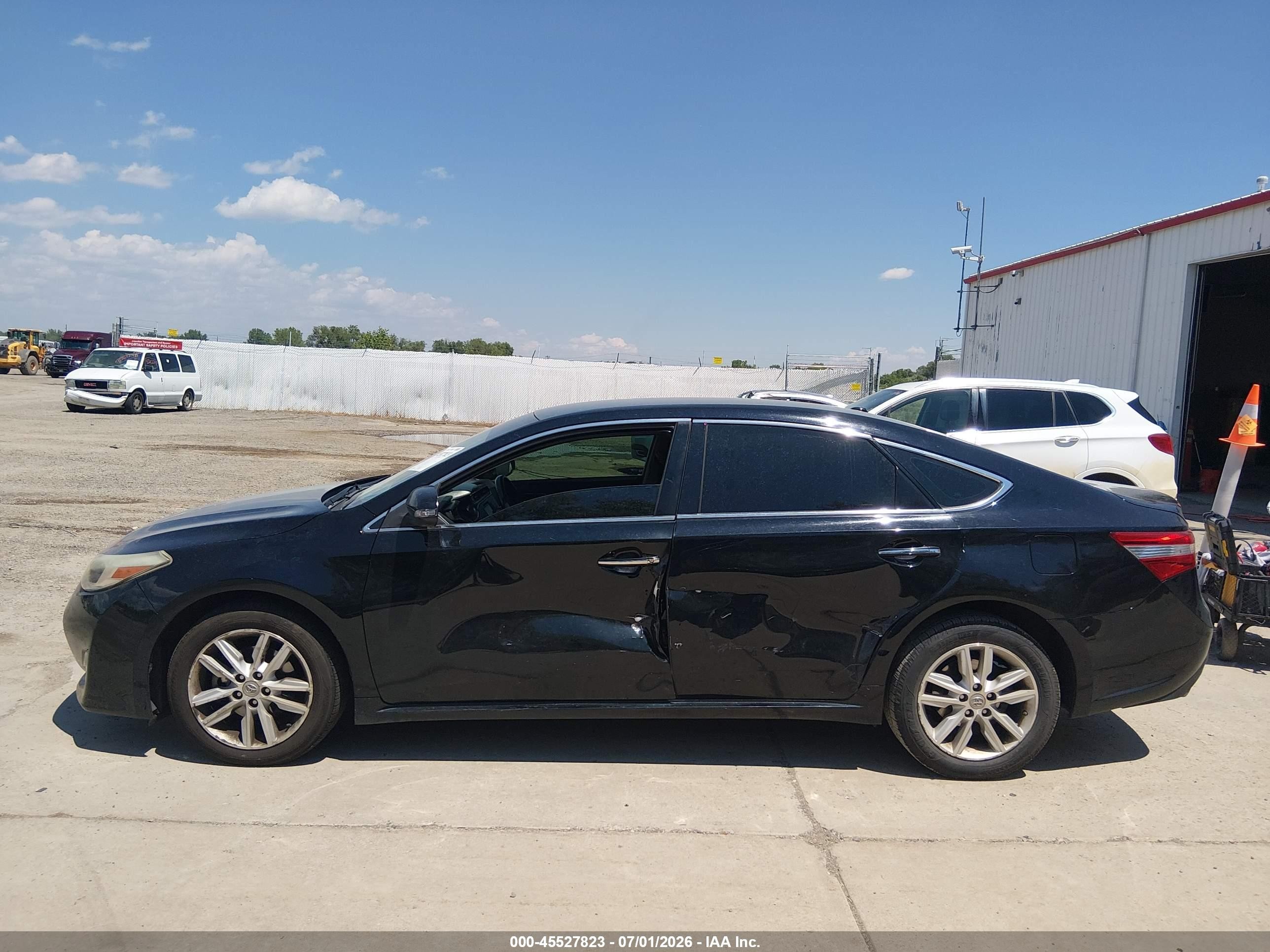 2015 Toyota Avalon Xle Черный vin: 4T1BK1EB3FU184009