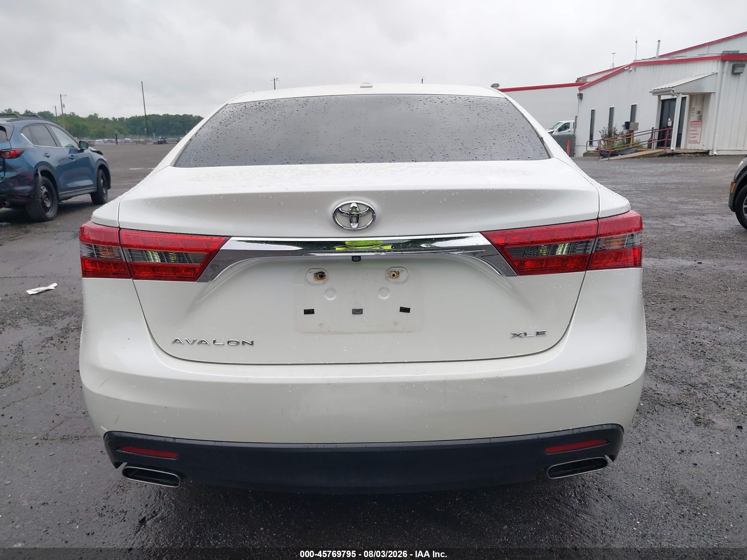 2013 Toyota Avalon Xle Touring White vin: 4T1BK1EB4DU061977