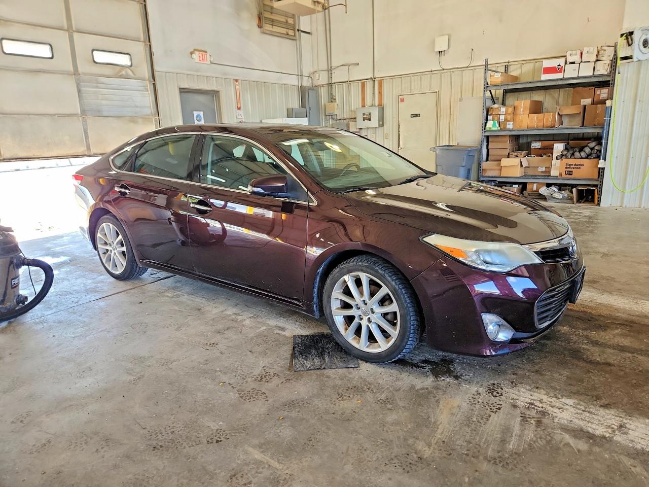 2013 Toyota Avalon Limited Crimson vin: 4T1BK1EB4DU069884