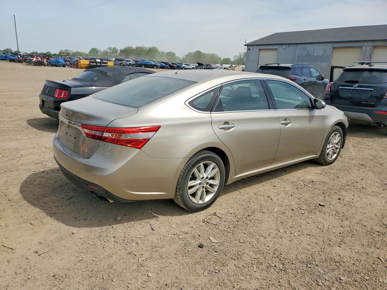 2015 Toyota Avalon Xle Premium Silver vin: 4T1BK1EB4FU177277