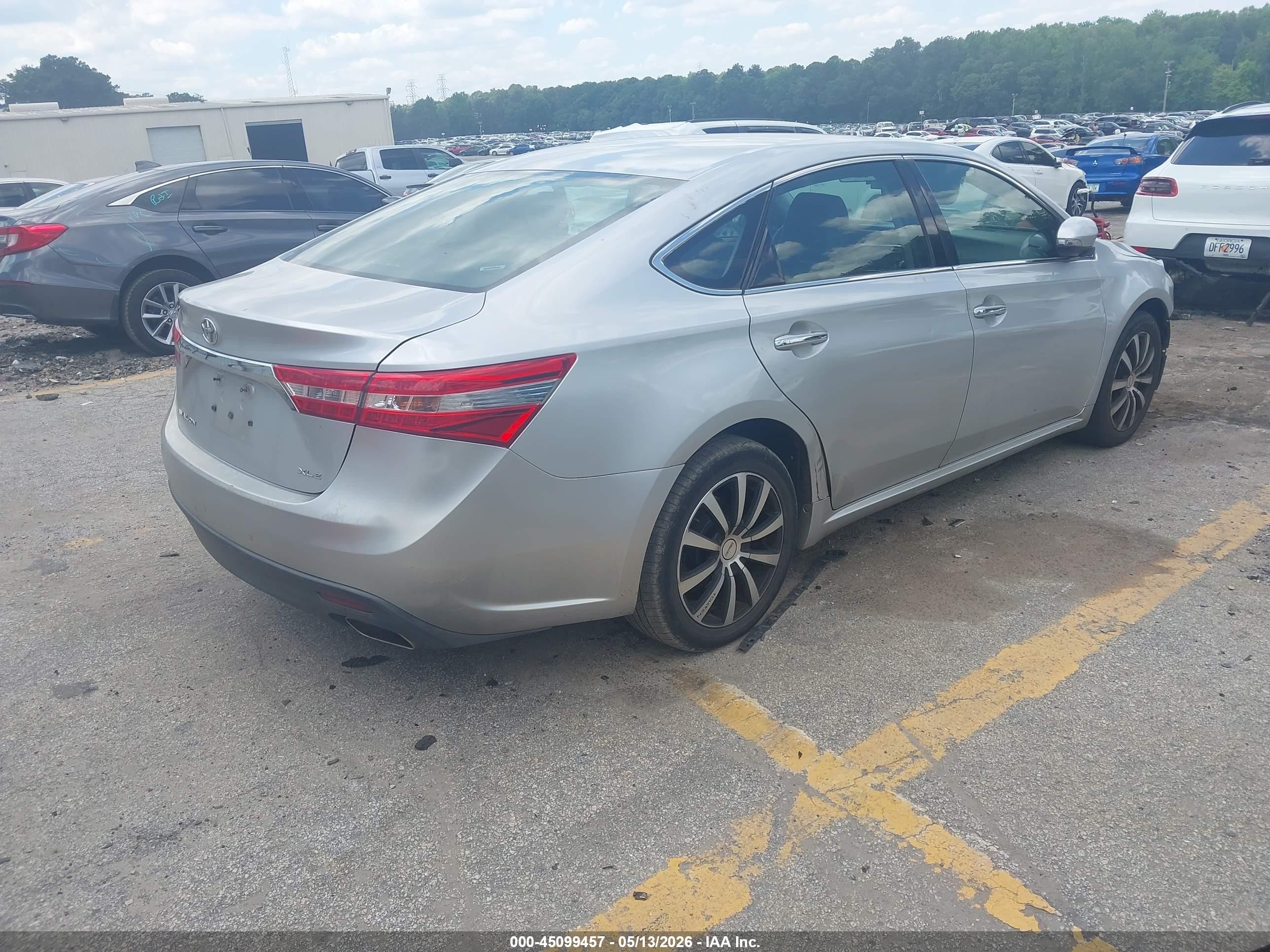 2013 Toyota Avalon Xle Silver vin: 4T1BK1EB5DU026235