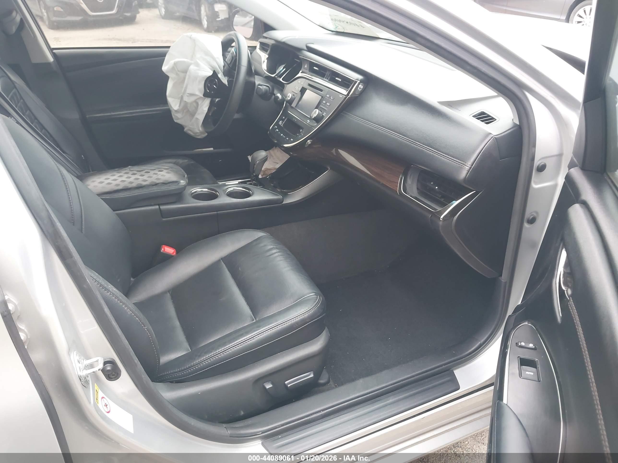 2013 Toyota Avalon Xle Touring Silver vin: 4T1BK1EB5DU028941