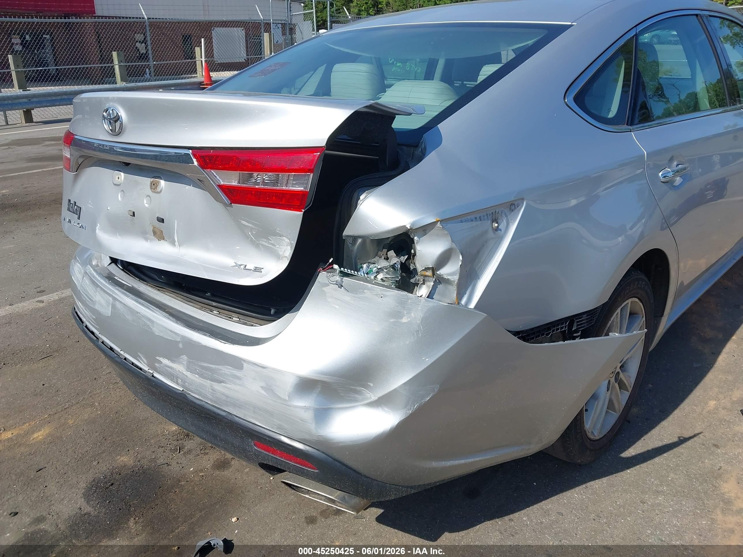 2013 Toyota Avalon Xle Premium Silver vin: 4T1BK1EB5DU038742