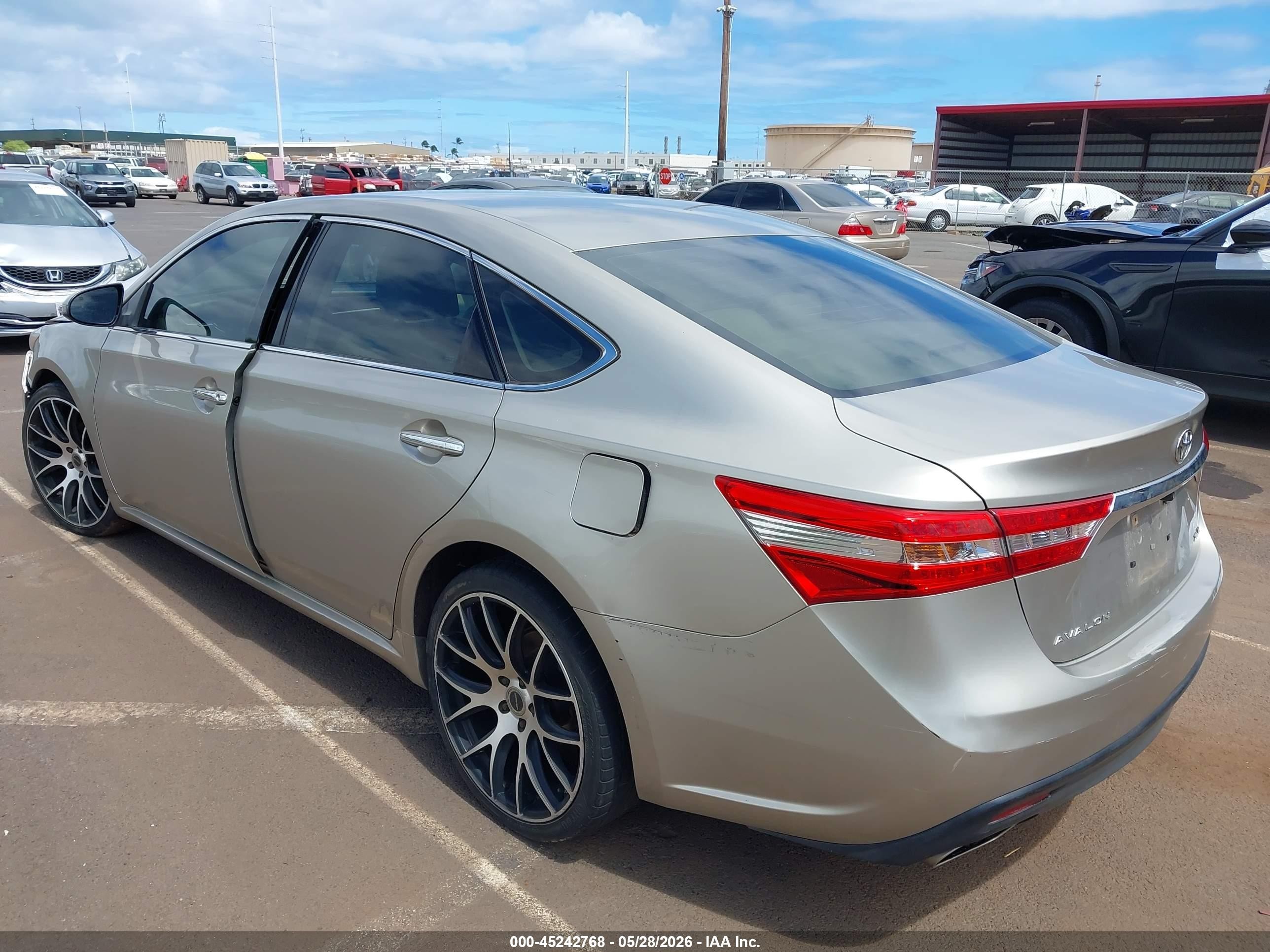 2013 Toyota Avalon Limited/xle/xle Premium/xle Touring Gold vin: 4T1BK1EB5DU043102