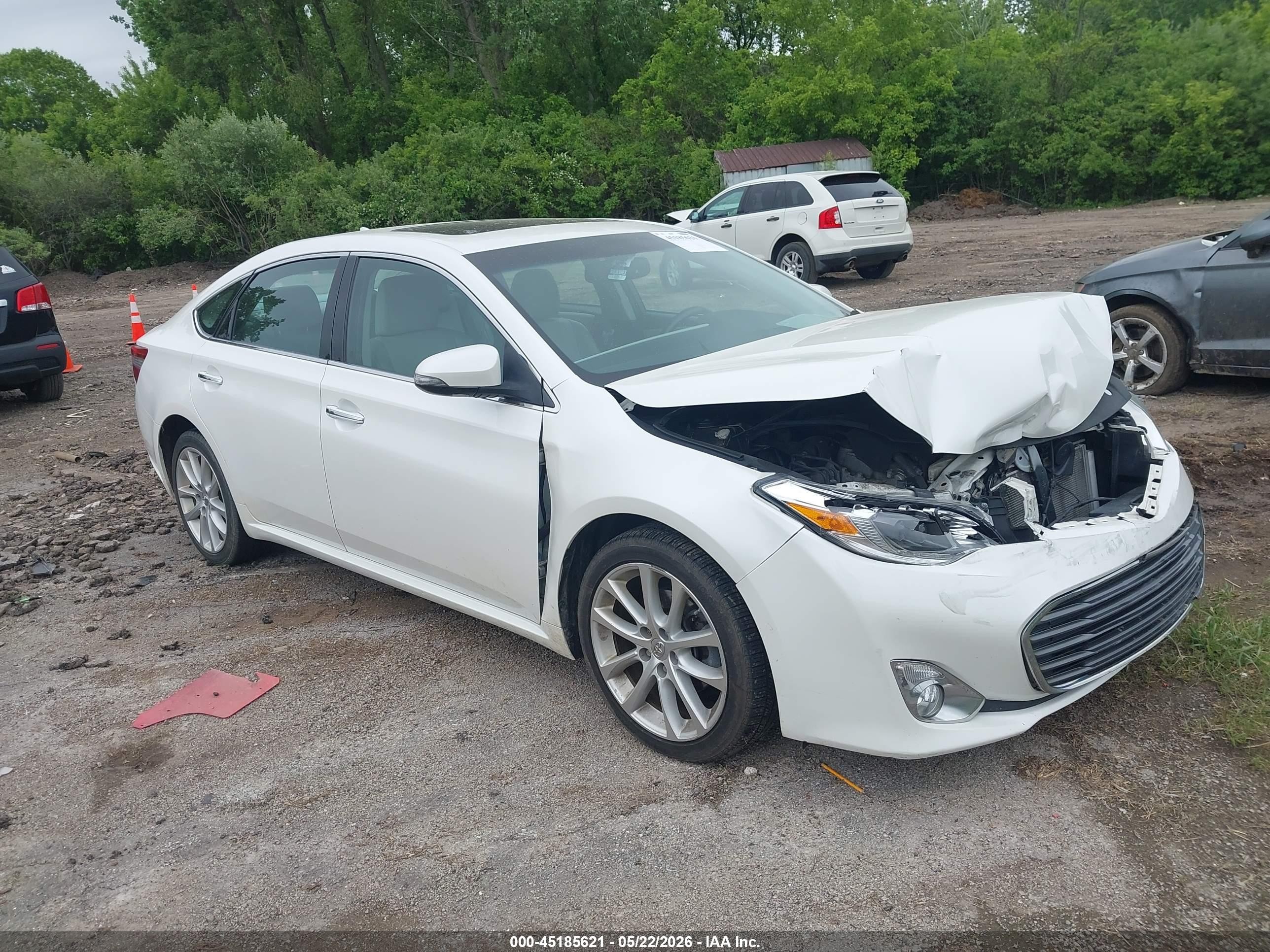 2014 Toyota Avalon Limited White vin: 4T1BK1EB5EU097078