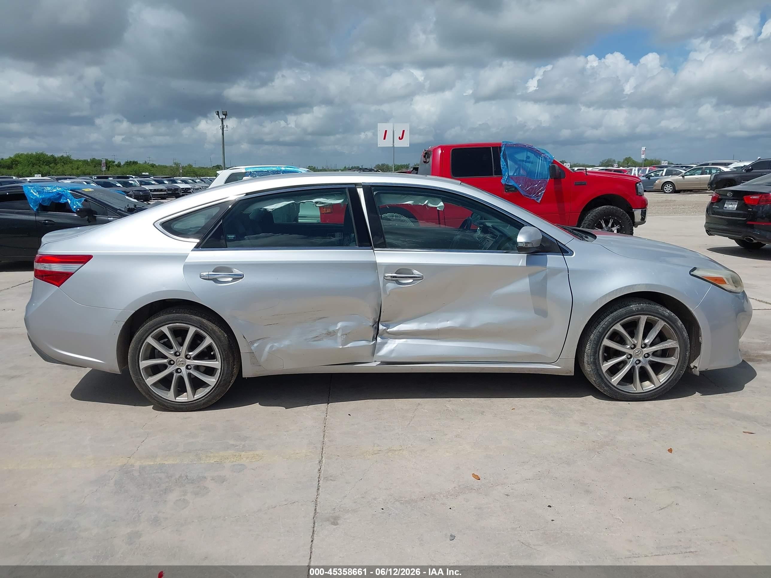 2014 Toyota Avalon Xle Touring Silver vin: 4T1BK1EB5EU108628