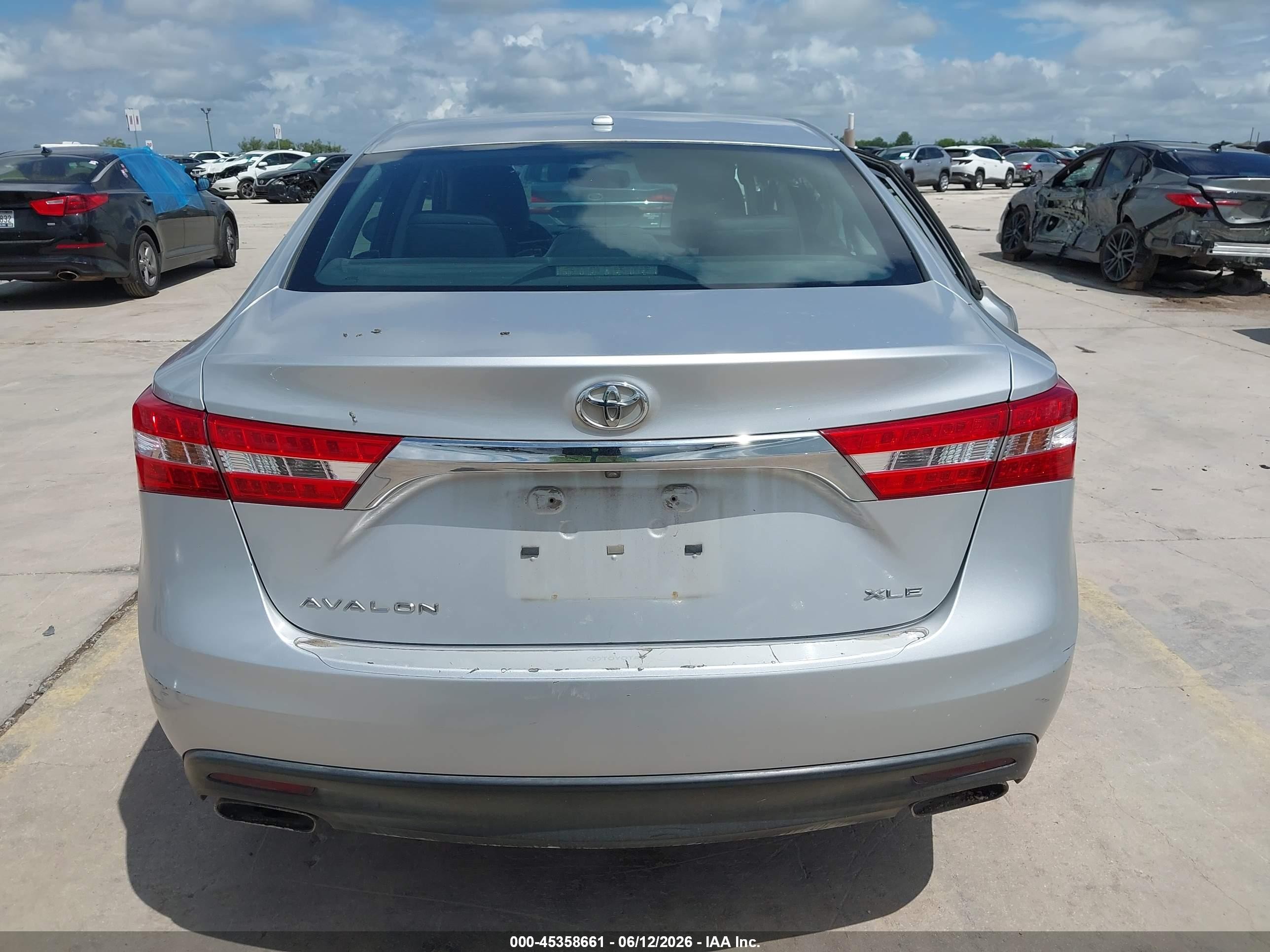 2014 Toyota Avalon Xle Touring Silver vin: 4T1BK1EB5EU108628