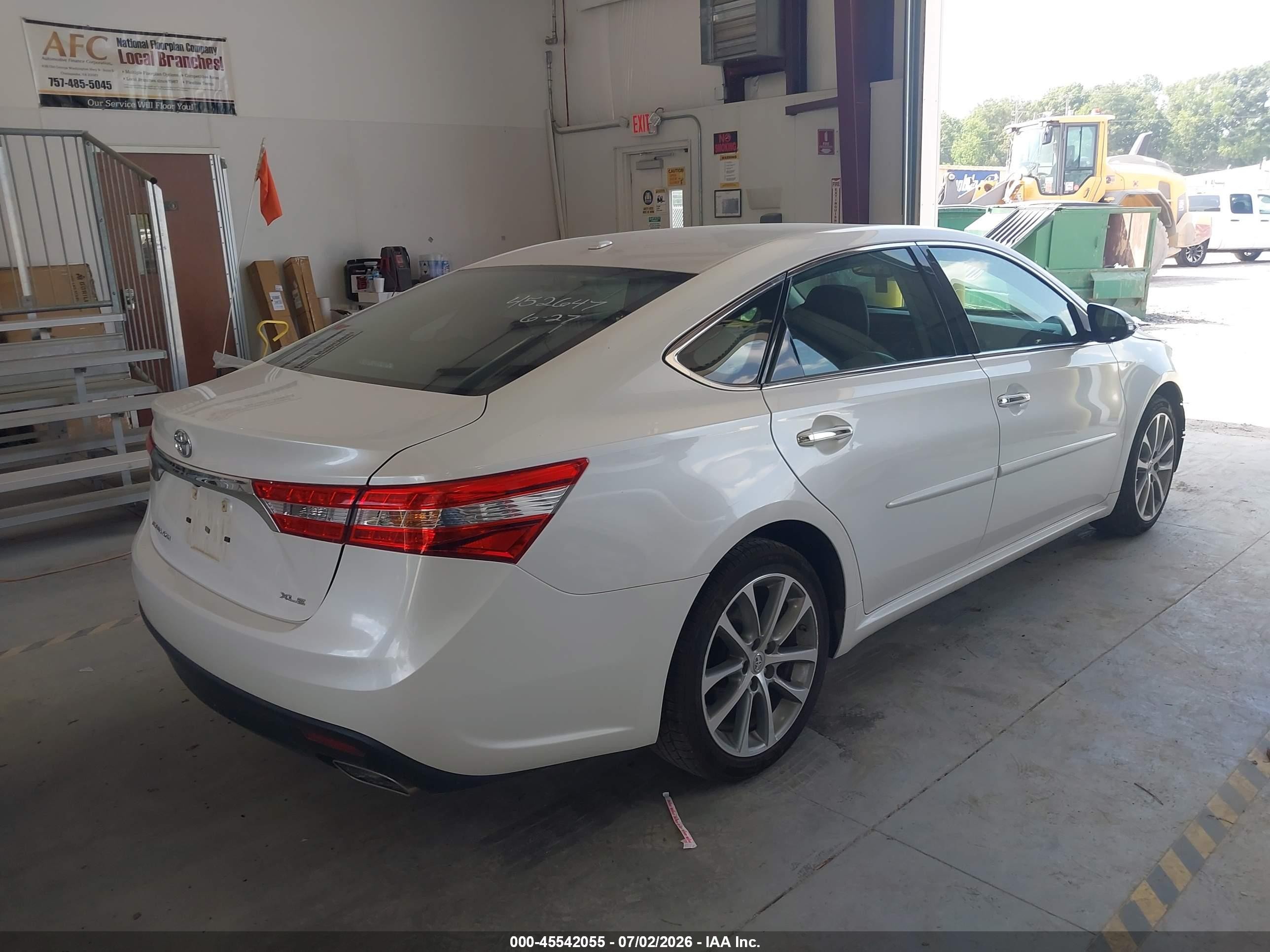 2015 Toyota Avalon Xle Touring White vin: 4T1BK1EB5FU147219
