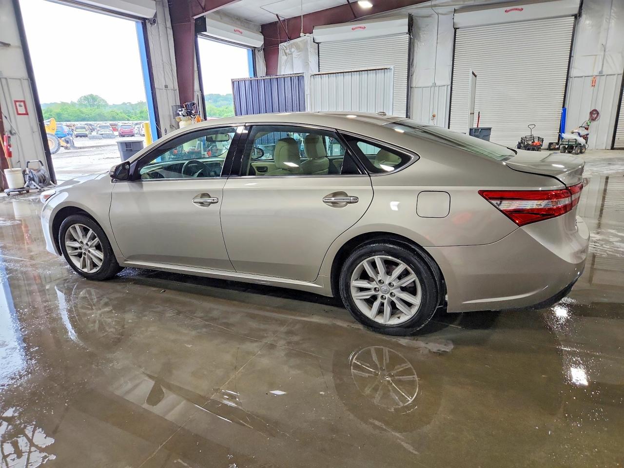 2015 Toyota Avalon Xle Premium Beige vin: 4T1BK1EB5FU148421