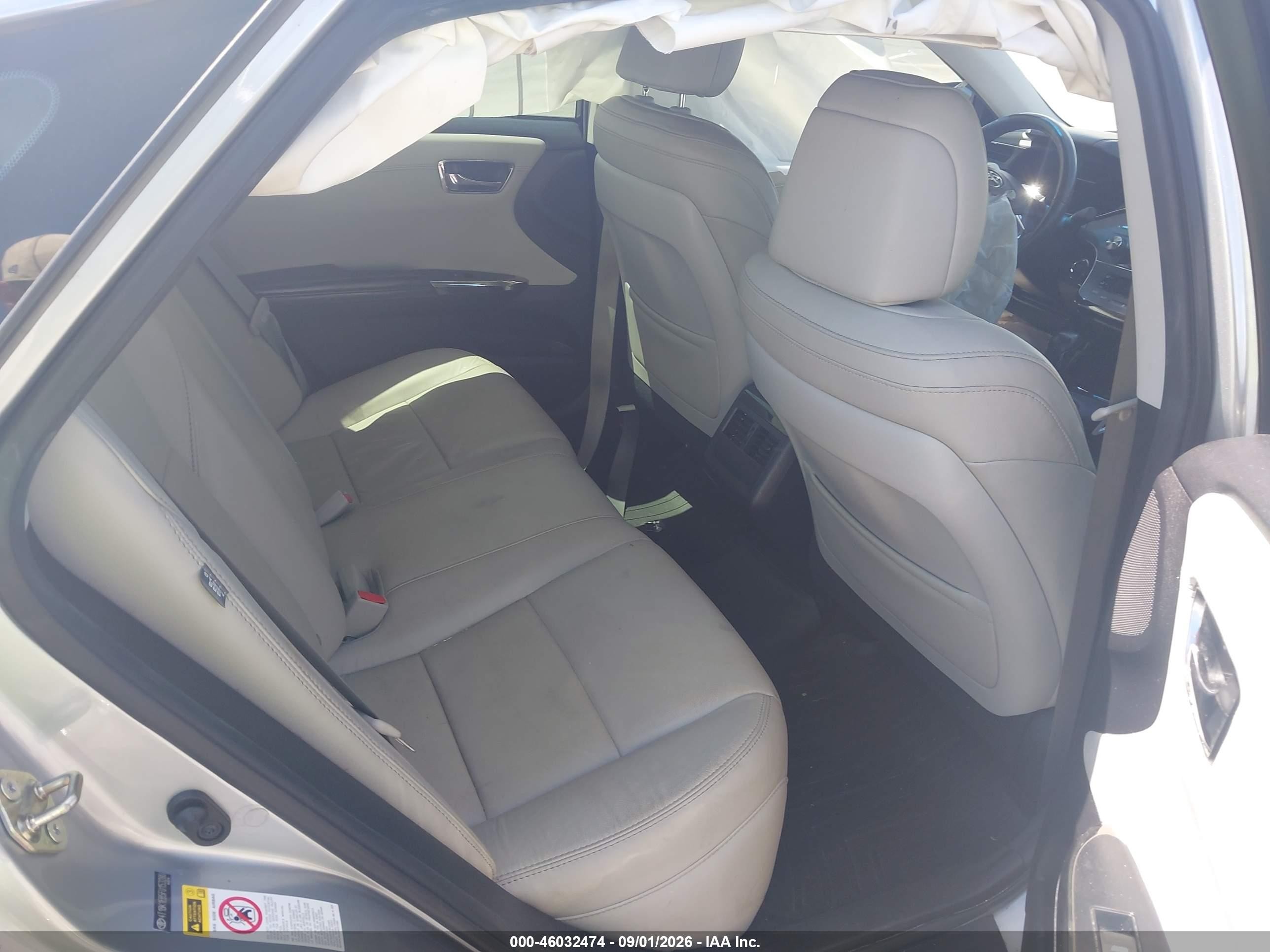 2015 Toyota Avalon Xle Touring Silver vin: 4T1BK1EB5FU153280