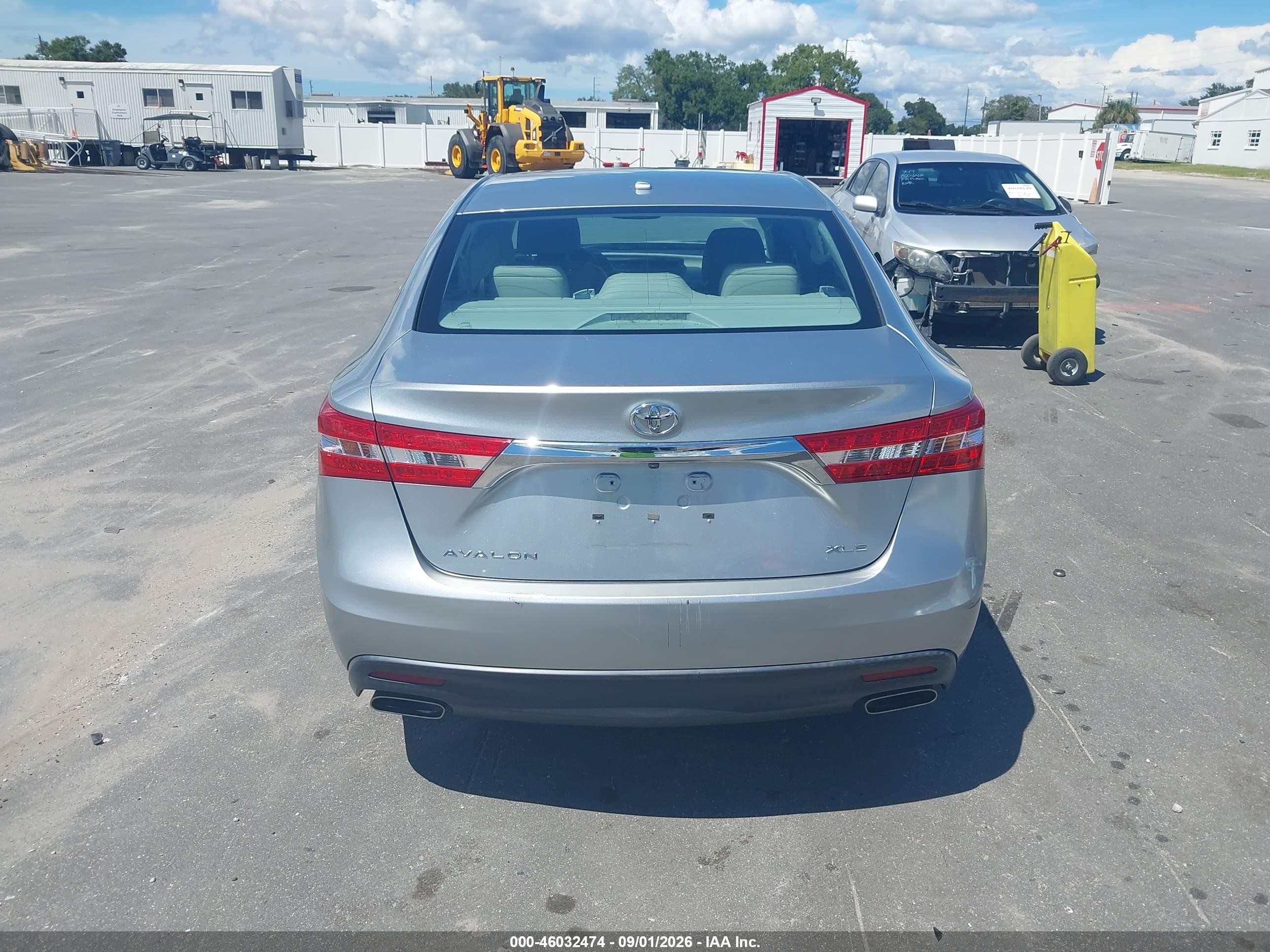 2015 Toyota Avalon Xle Touring Silver vin: 4T1BK1EB5FU153280