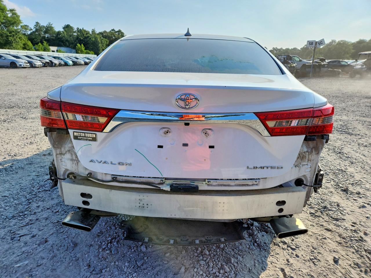 2016 Toyota Avalon Limited White vin: 4T1BK1EB5GU203001