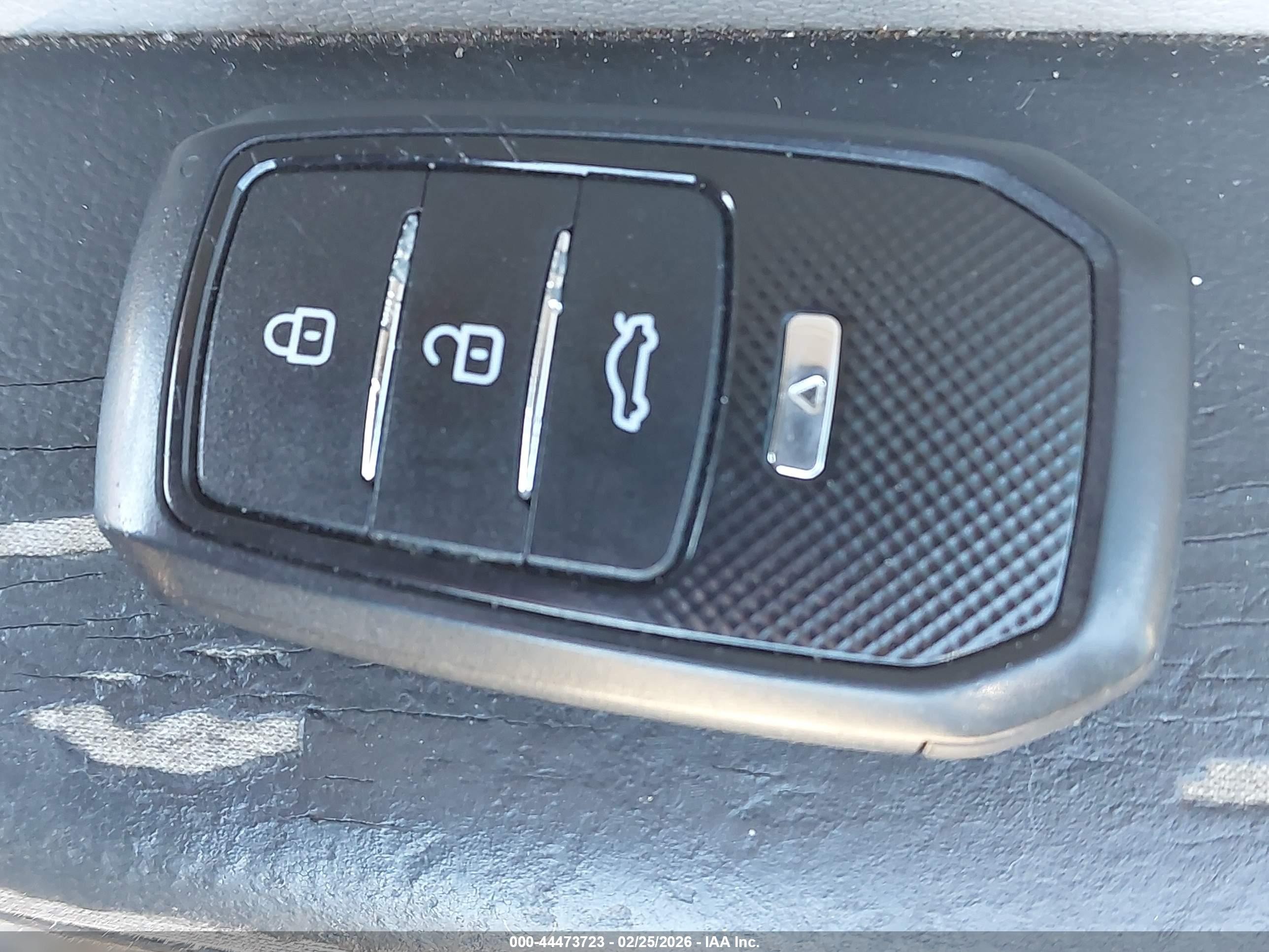 2016 Toyota Avalon Xle Черный vin: 4T1BK1EB5GU224172