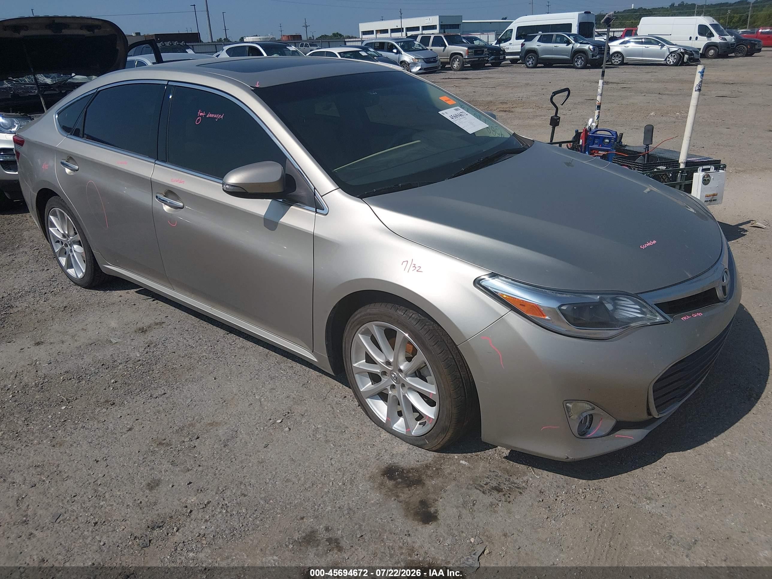 2013 Toyota Avalon   Silver vin: 4T1BK1EB6DU008519