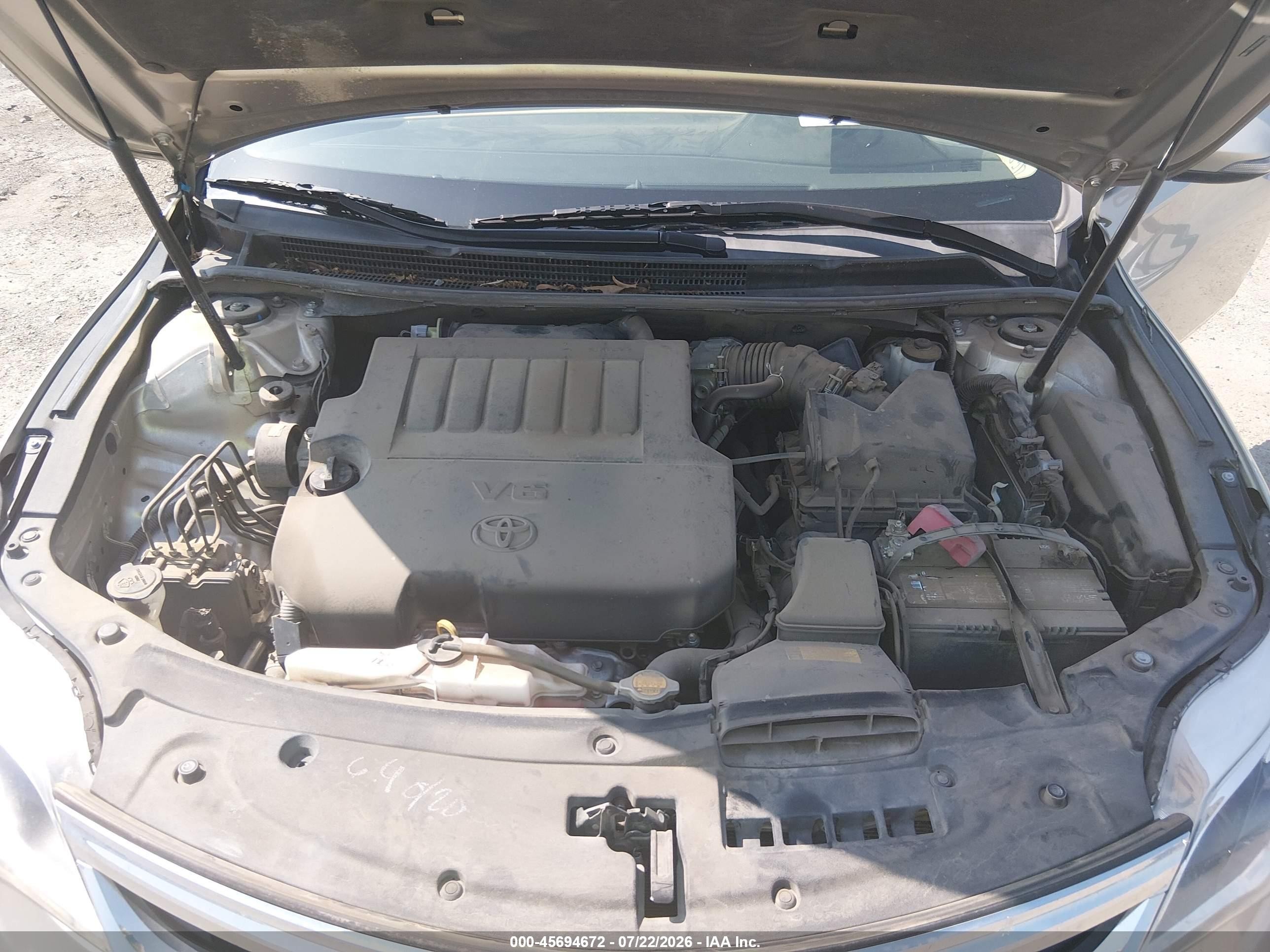 2013 Toyota Avalon   Silver vin: 4T1BK1EB6DU008519