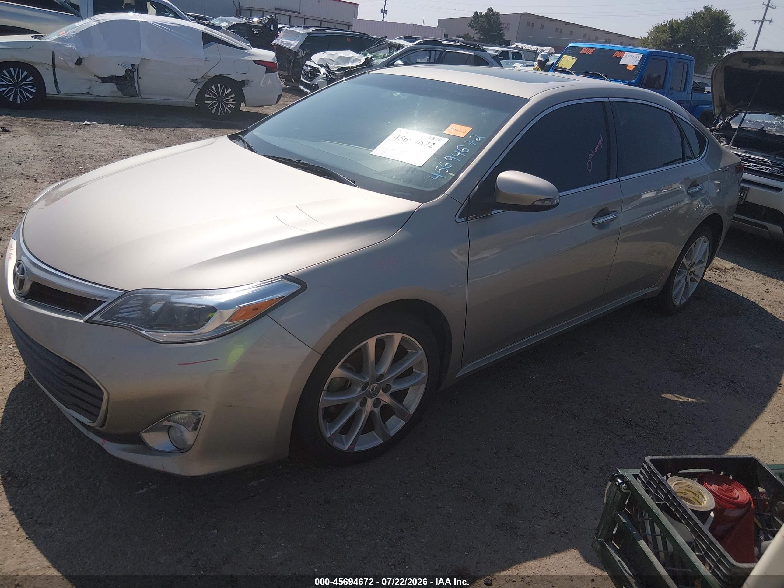 2013 Toyota Avalon   Silver vin: 4T1BK1EB6DU008519