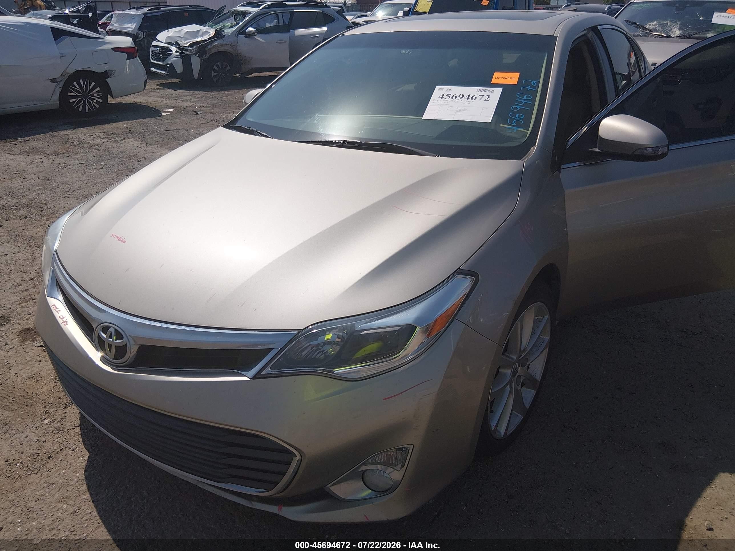 2013 Toyota Avalon   Silver vin: 4T1BK1EB6DU008519