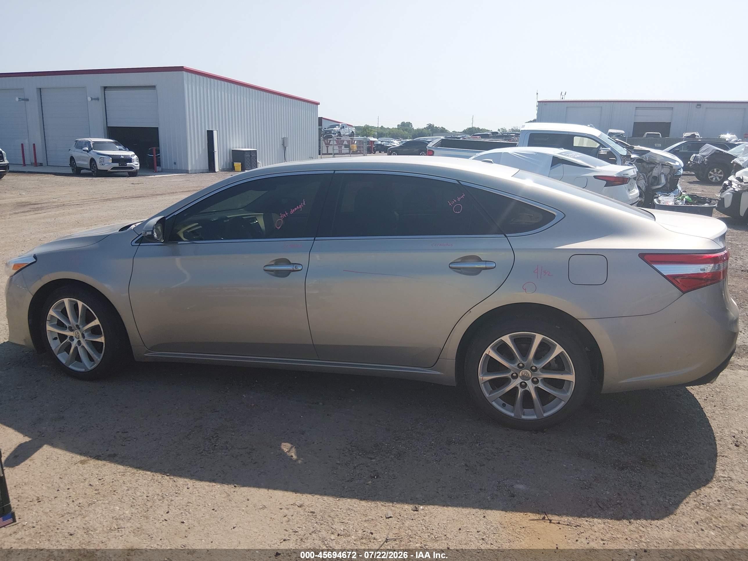 2013 Toyota Avalon   Silver vin: 4T1BK1EB6DU008519