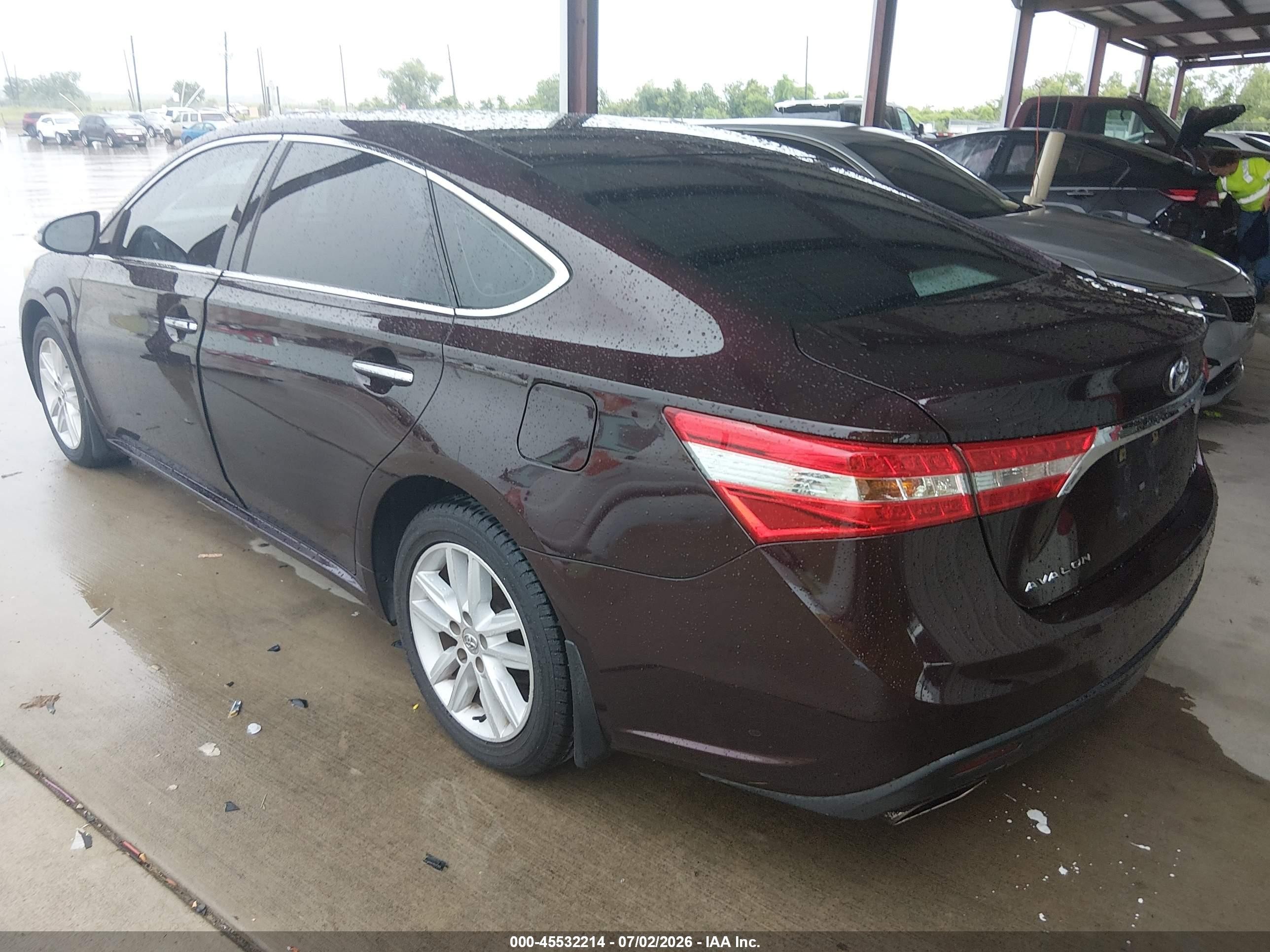 2013 Toyota Avalon   Burgundy vin: 4T1BK1EB6DU024834