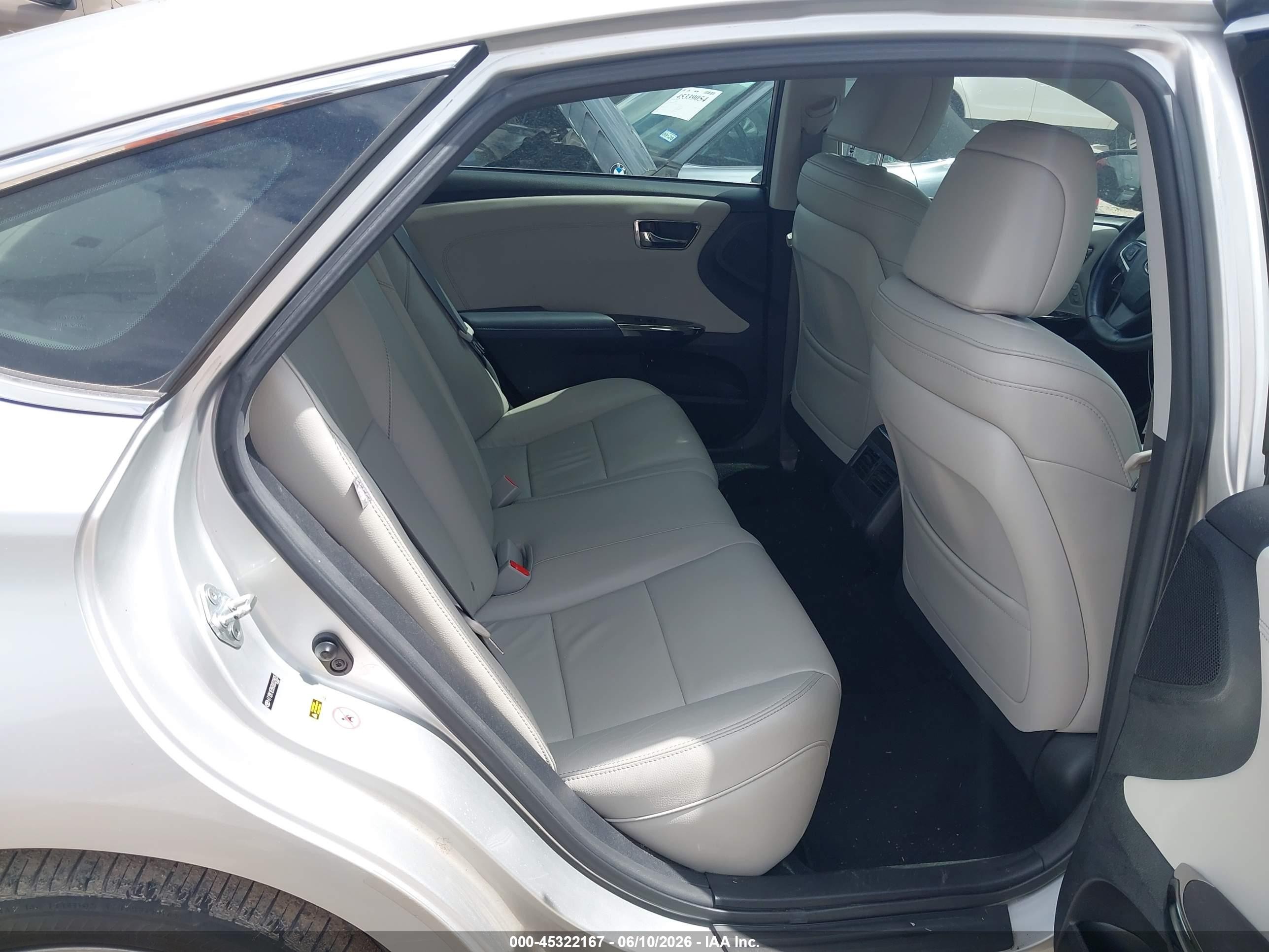2013 Toyota Avalon Xle Touring Silver vin: 4T1BK1EB6DU032805