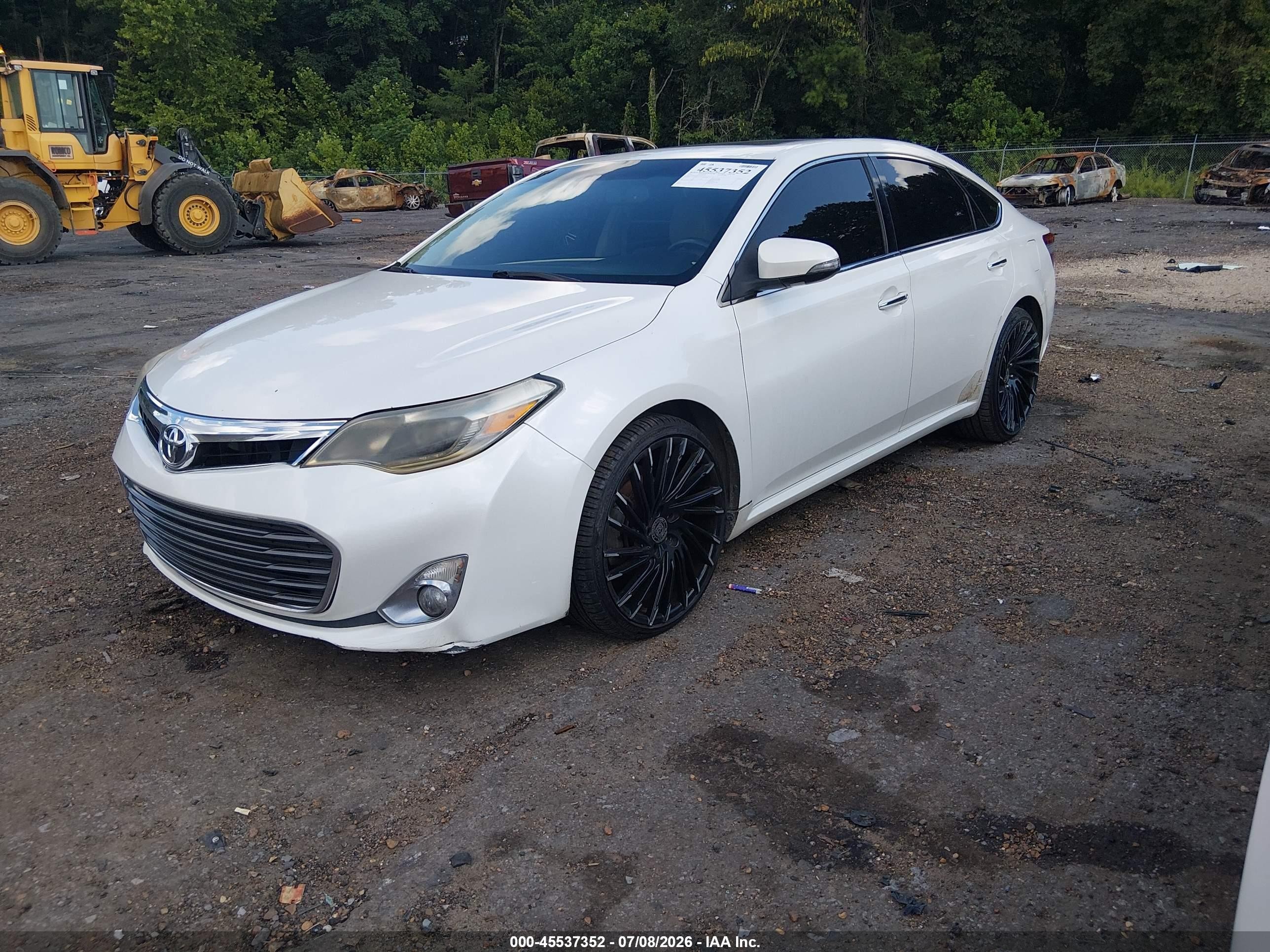2013 Toyota Avalon Limited White vin: 4T1BK1EB6DU048776