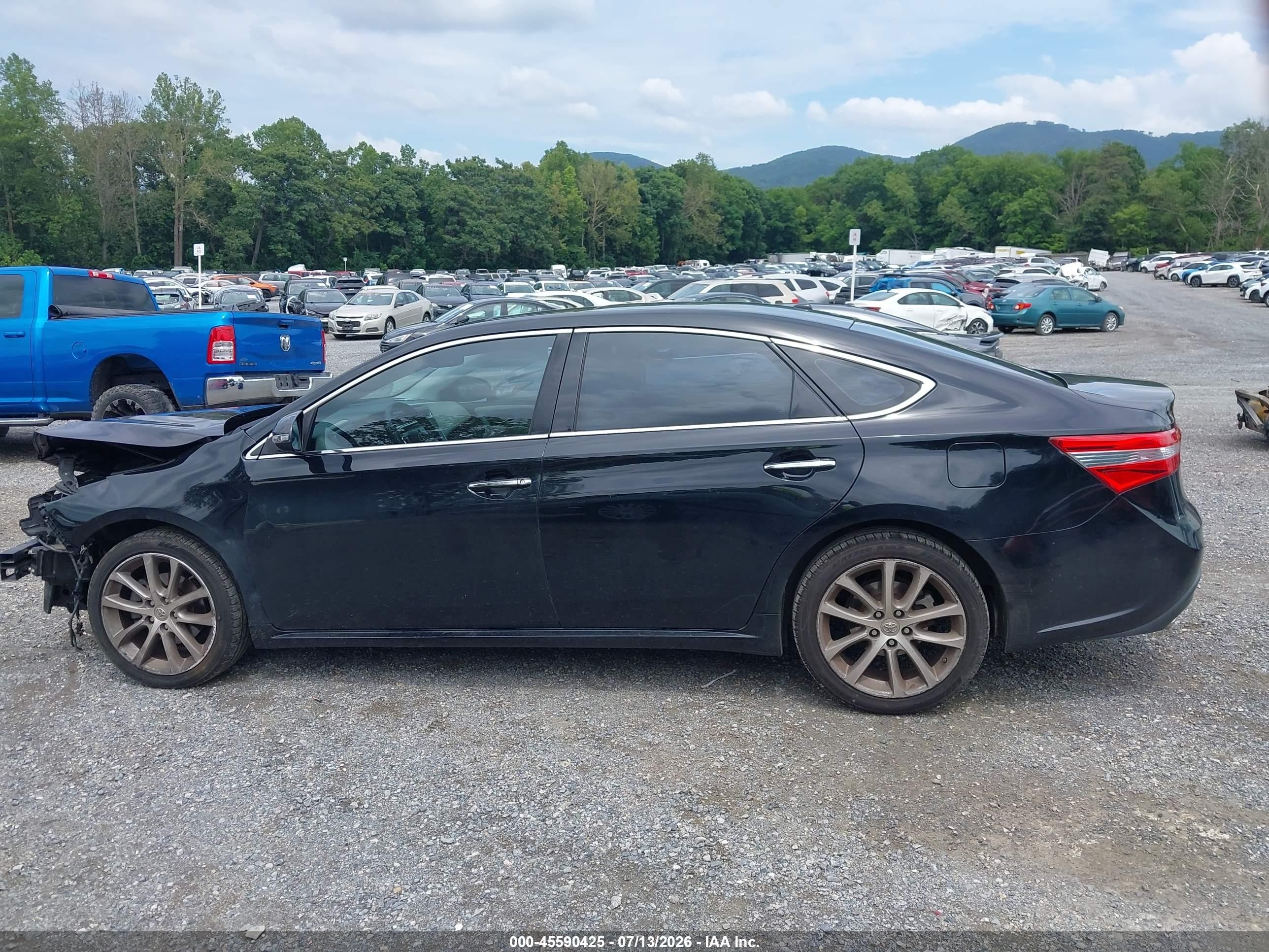 2014 Toyota Avalon   Black vin: 4T1BK1EB6EU094366