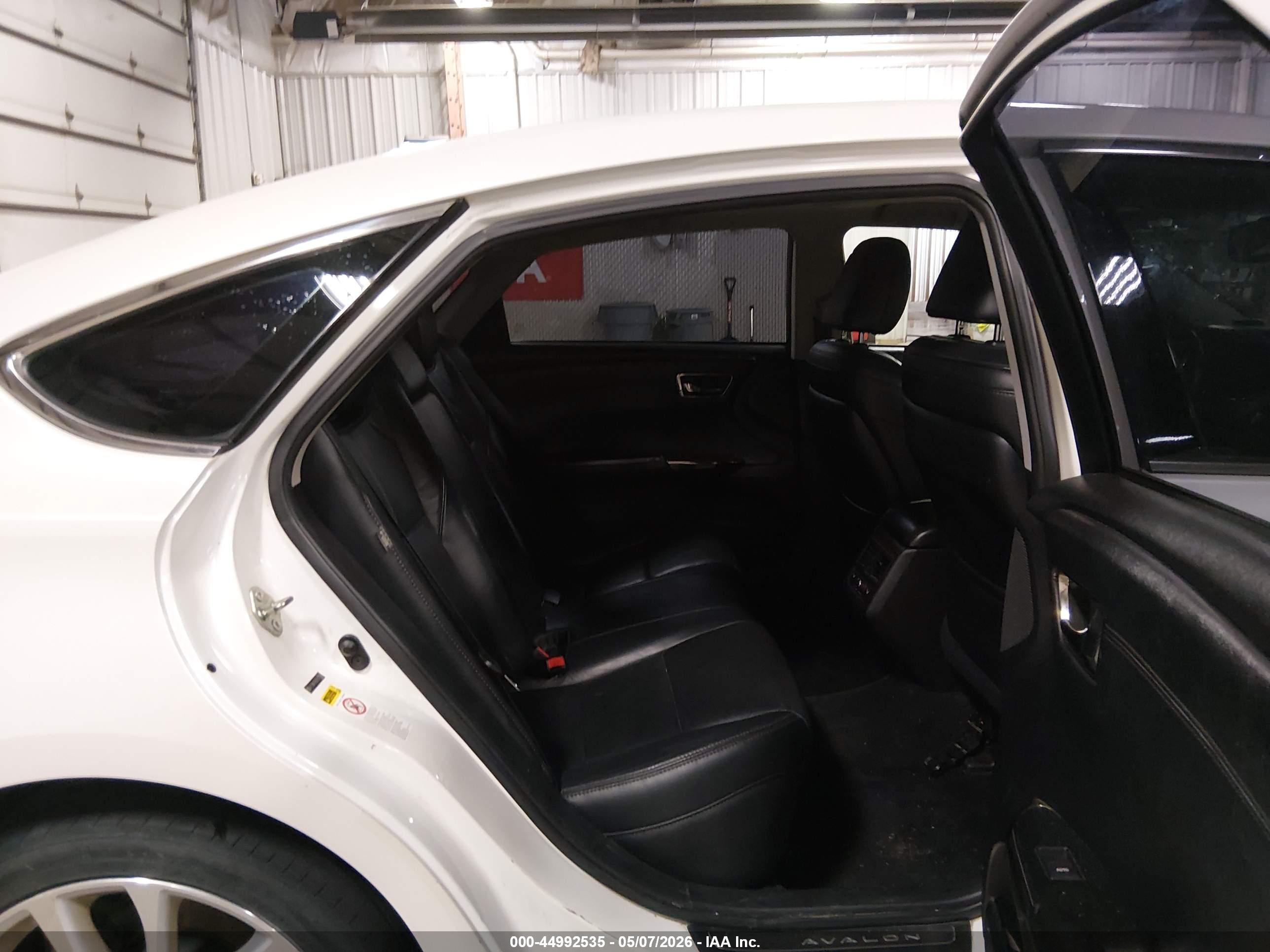 2014 Toyota Avalon Limited Белый vin: 4T1BK1EB6EU123560