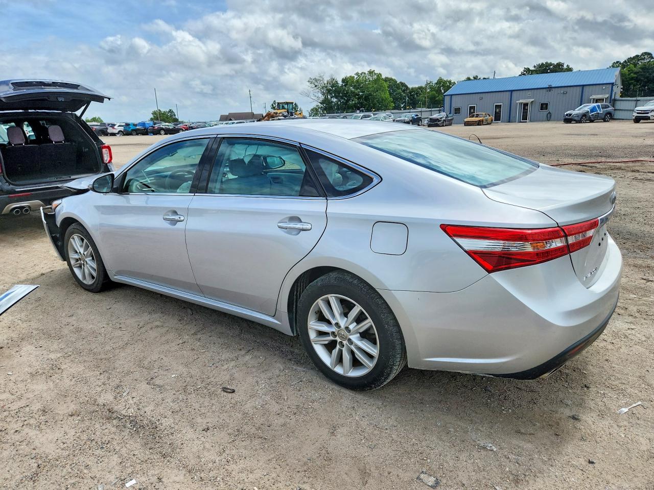 2014 Toyota Avalon Xle Silver vin: 4T1BK1EB6EU123655
