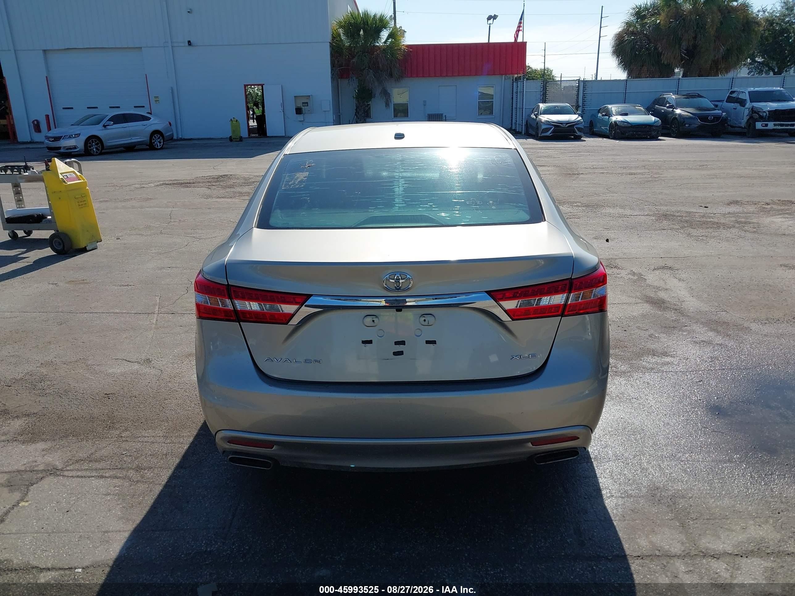 2015 Toyota Avalon Xle Gold vin: 4T1BK1EB6FU167365