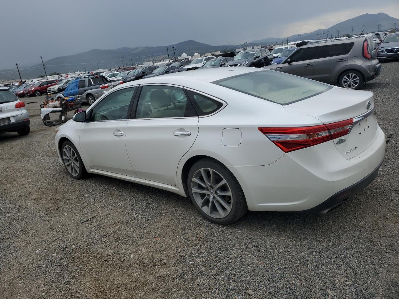 2015 Toyota Avalon Xle White vin: 4T1BK1EB6FU185560