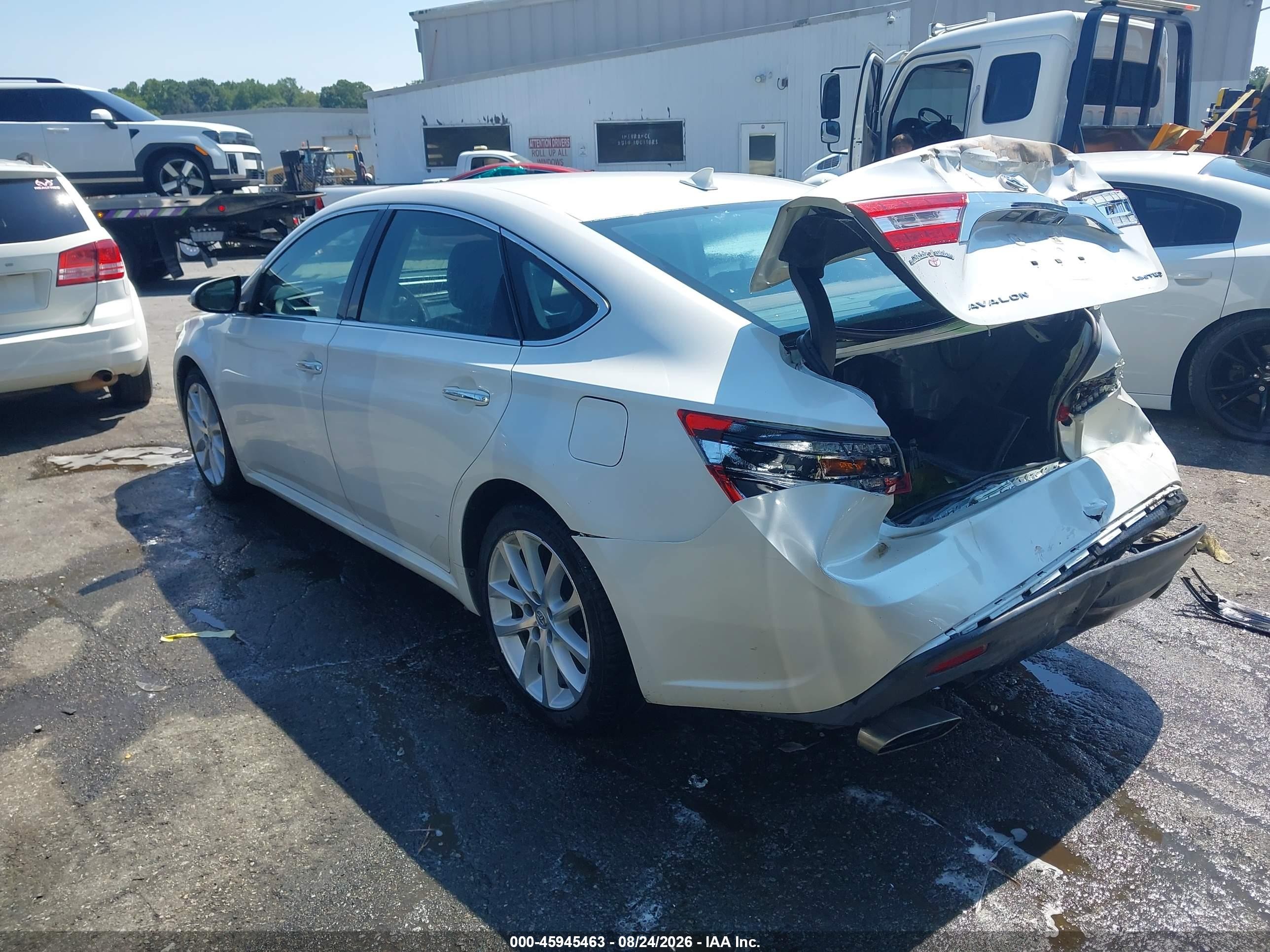 2015 Toyota Avalon Limited Серебряный vin: 4T1BK1EB6FU191665