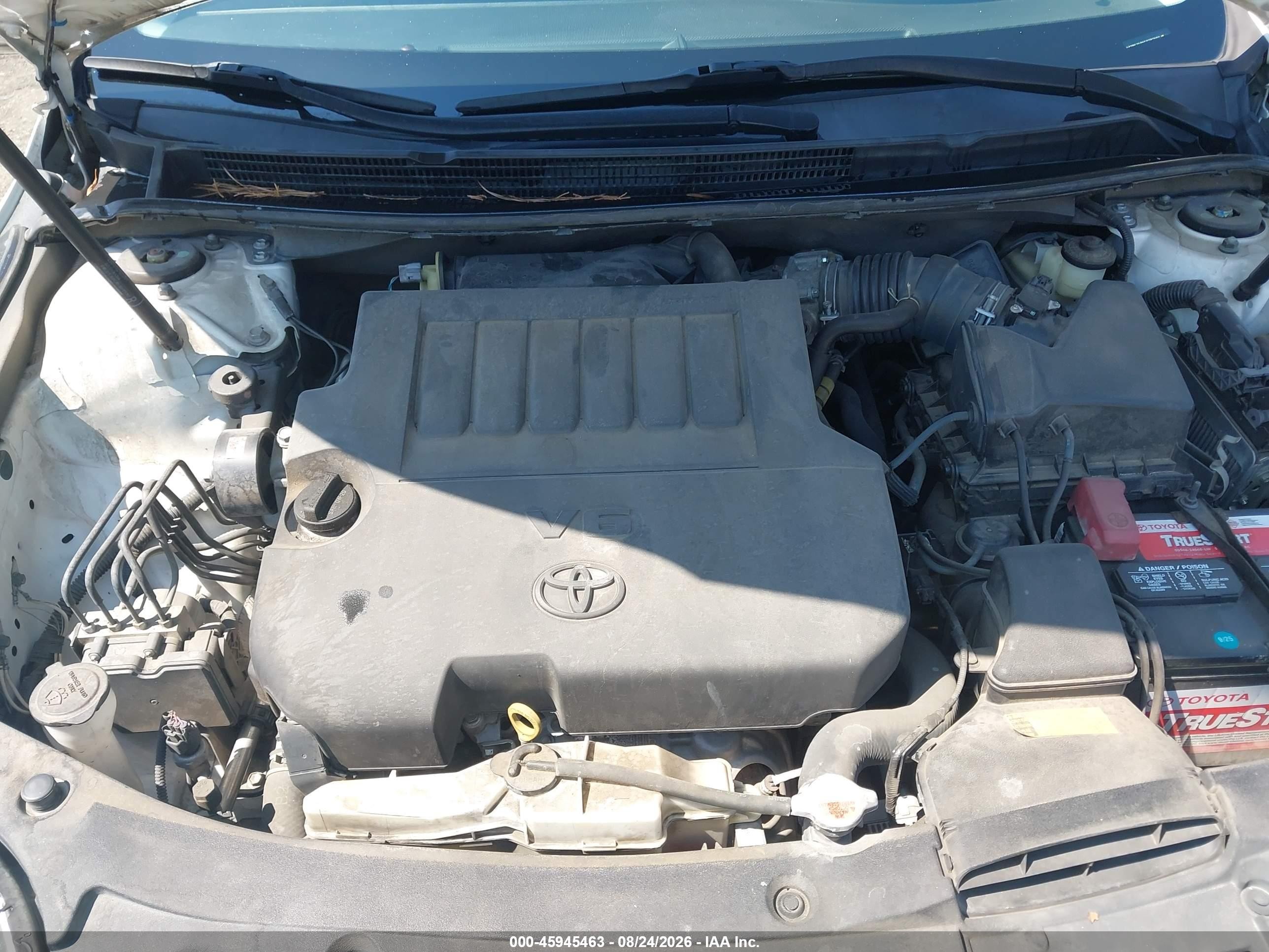 2015 Toyota Avalon Limited Серебряный vin: 4T1BK1EB6FU191665