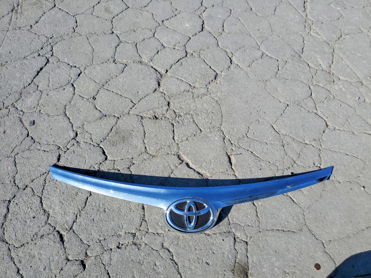 2013 Toyota Avalon Limited Серебряный vin: 4T1BK1EB7DU005550