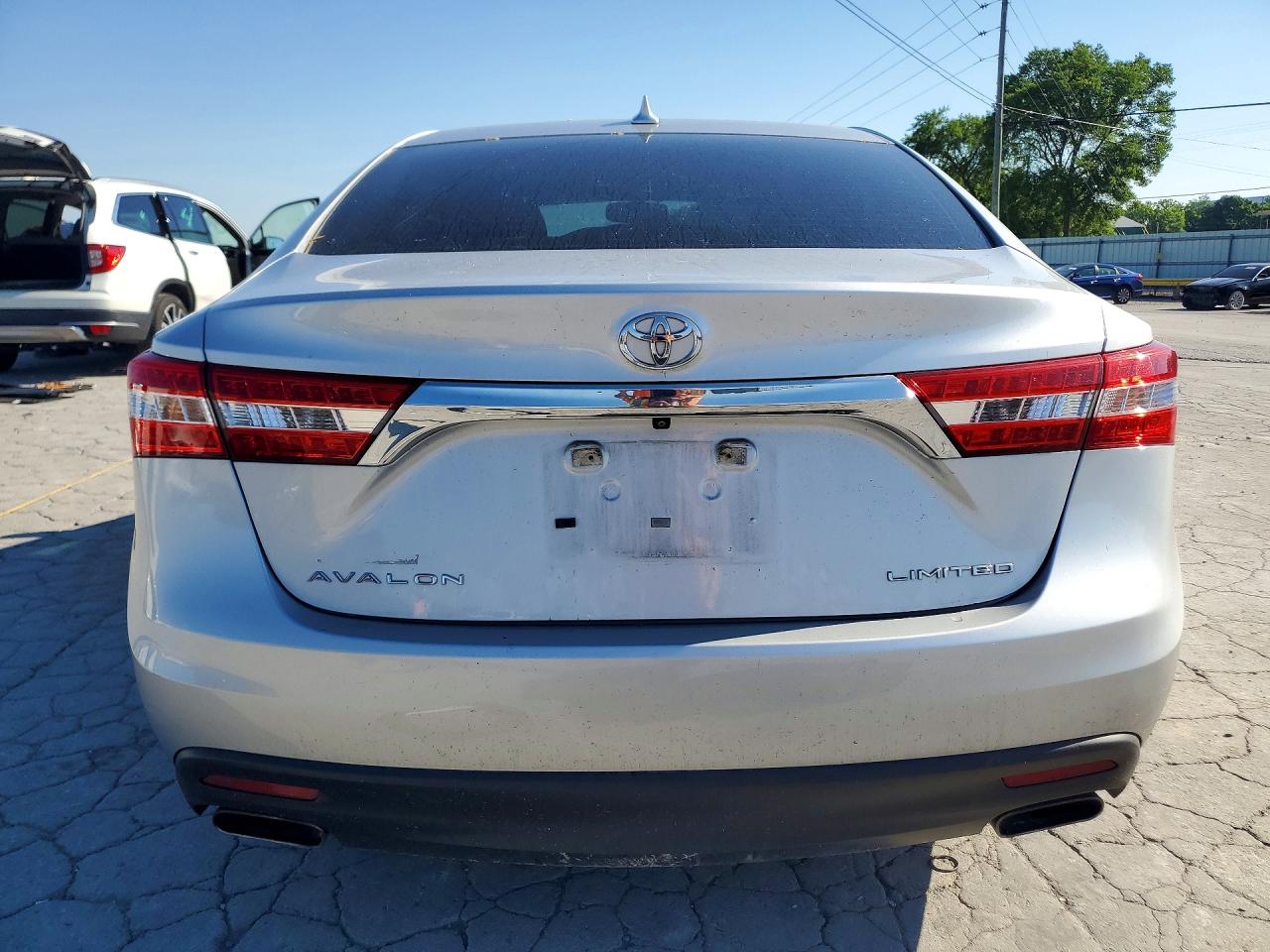 2013 Toyota Avalon Limited Серебряный vin: 4T1BK1EB7DU005550