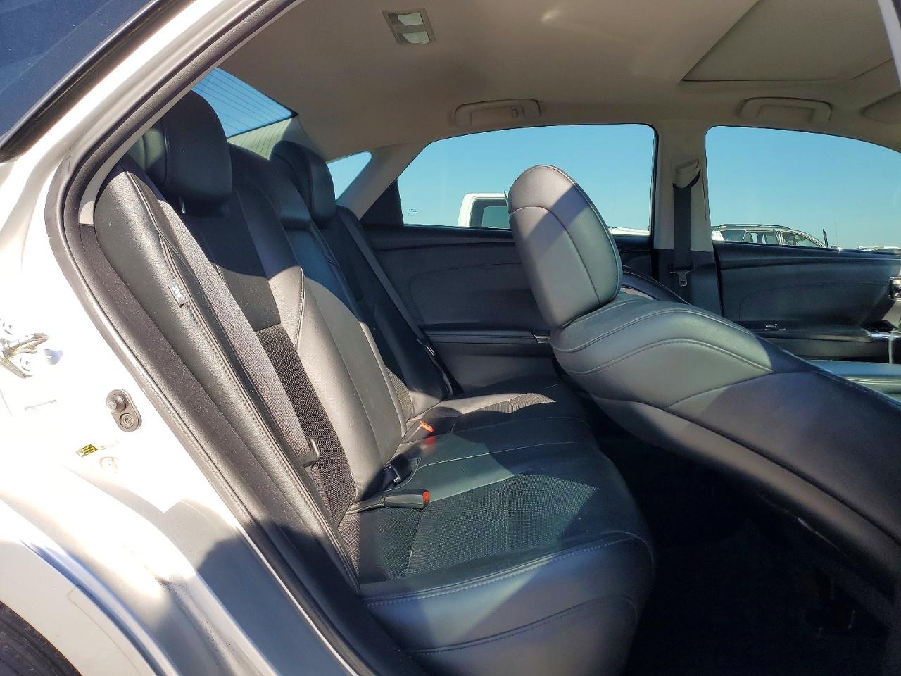 2013 Toyota Avalon Limited Серебряный vin: 4T1BK1EB7DU005550