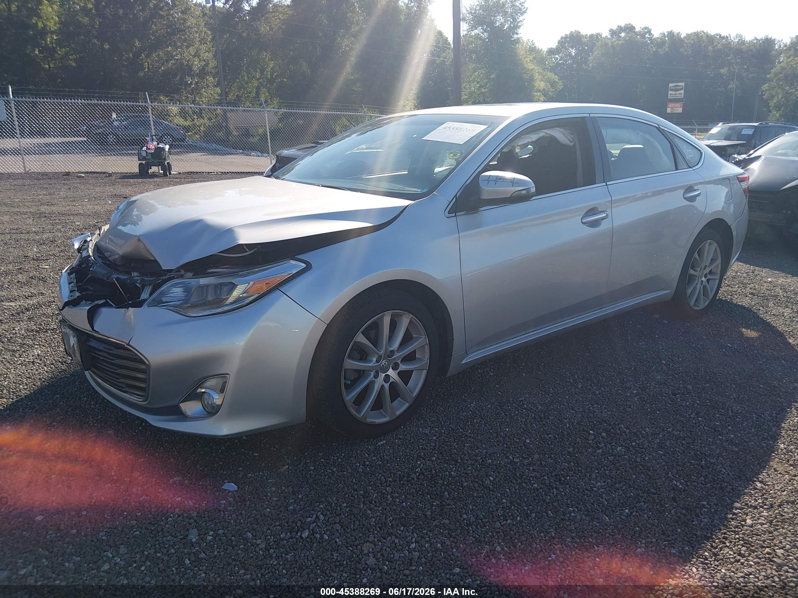 2013 Toyota Avalon Limited Silver vin: 4T1BK1EB7DU015849